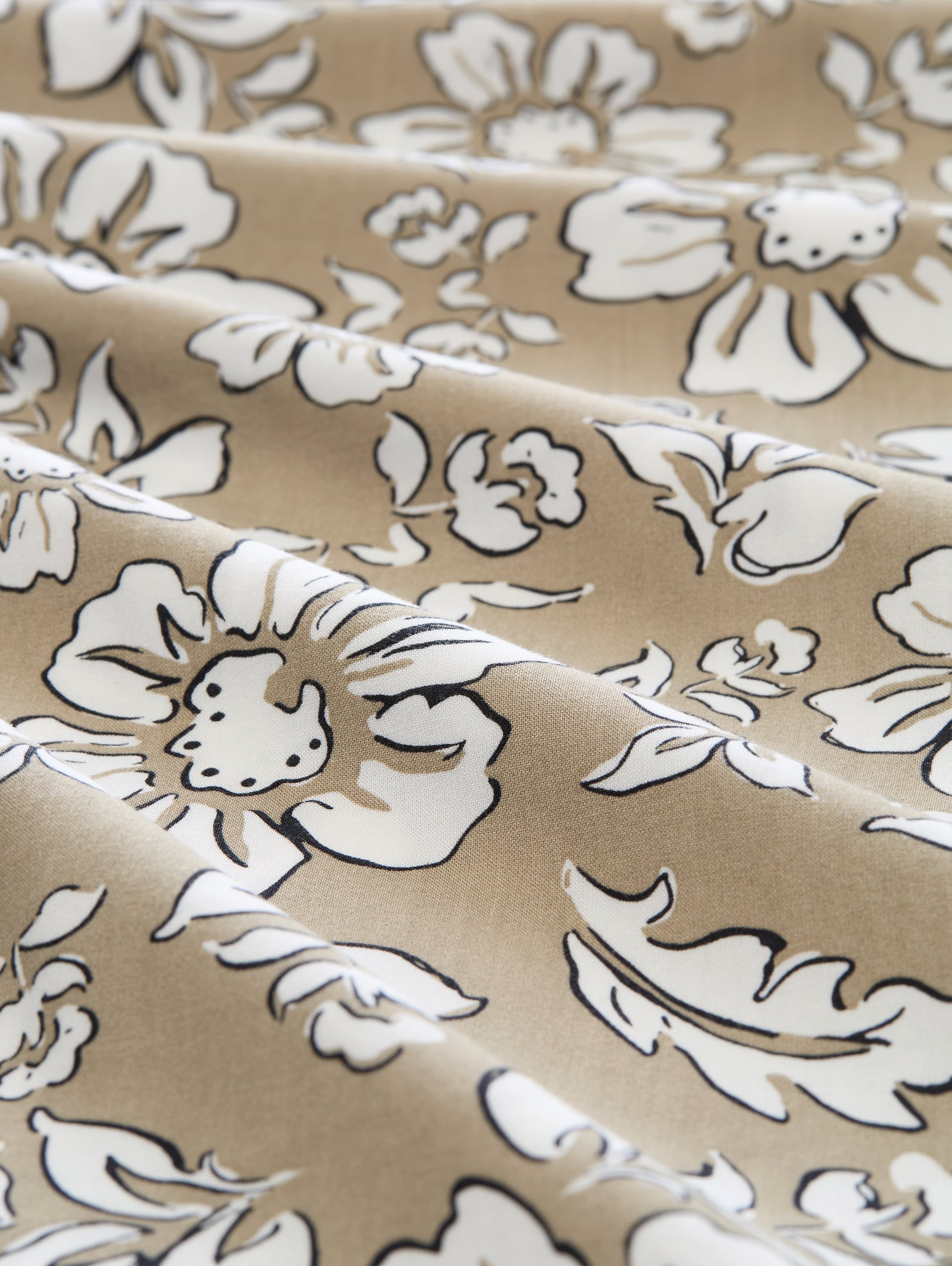 Plus Size - Pantalon ample en viscose - olive big flower design - Vue de la matière
