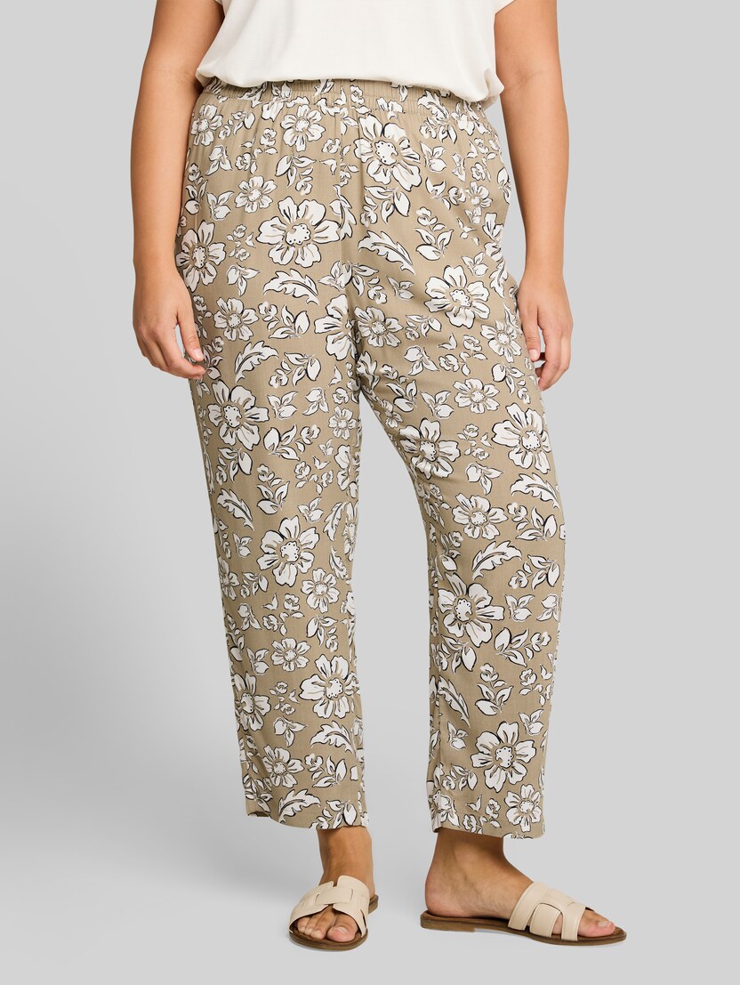Plus Size - Loose Fit Hose aus Viskose von Women Plus Size, olive big flower design
