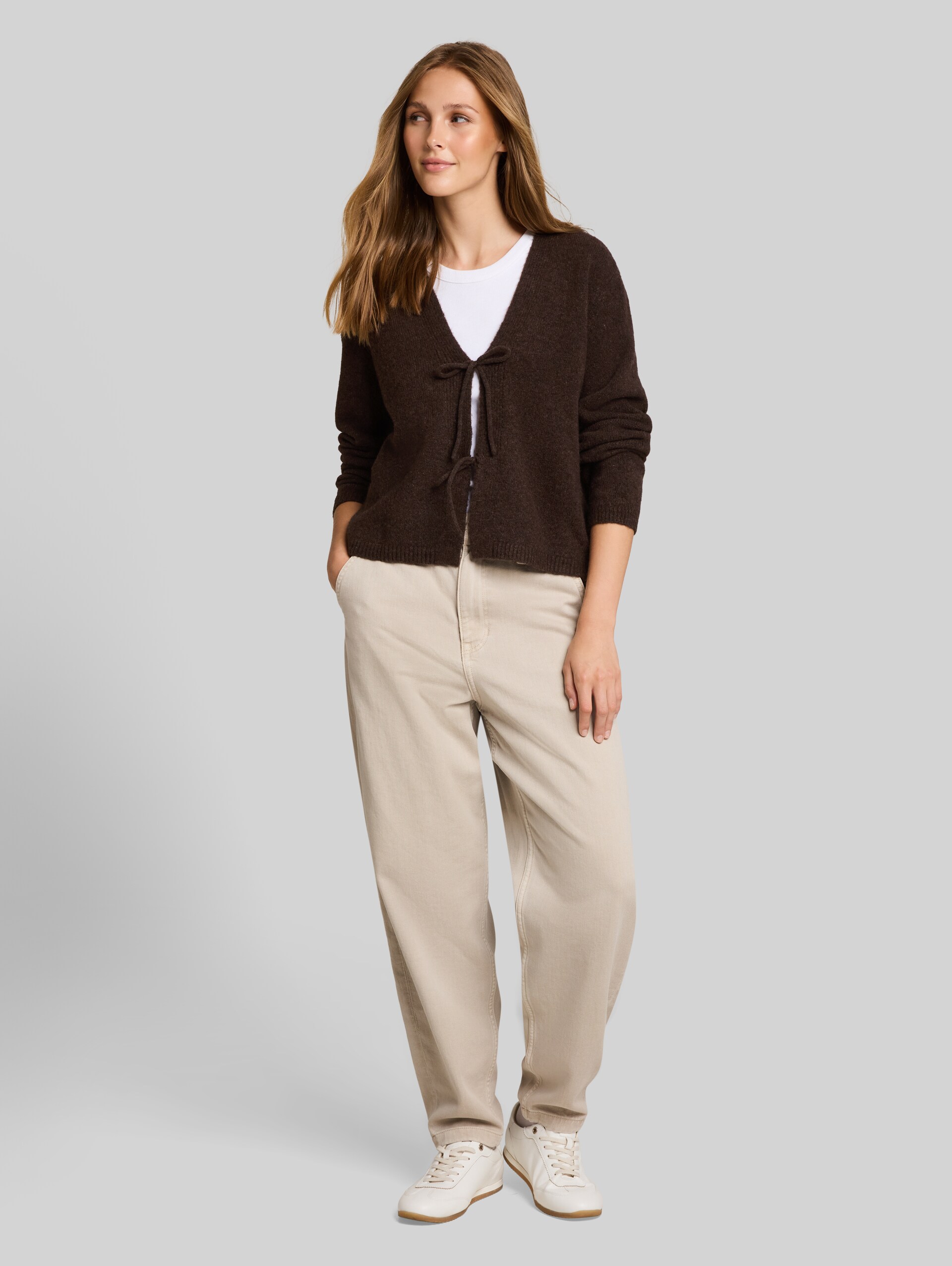 Cardigan douillet avec des nœuds - cool dark brown melange - Vue de face du modèle