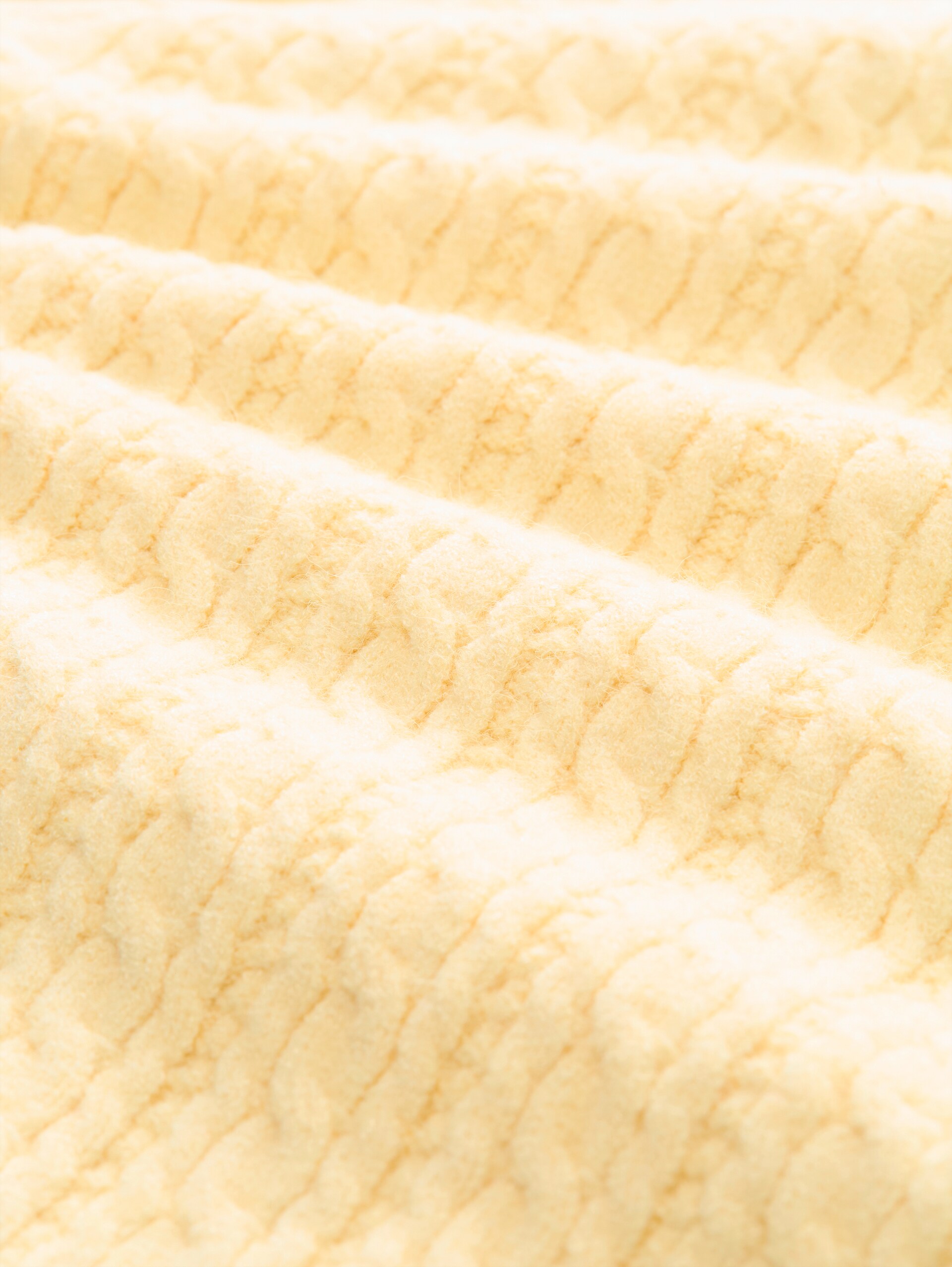 Strickpullover mit Zopfmuster - soft vanilla yellow - Material-Ansicht