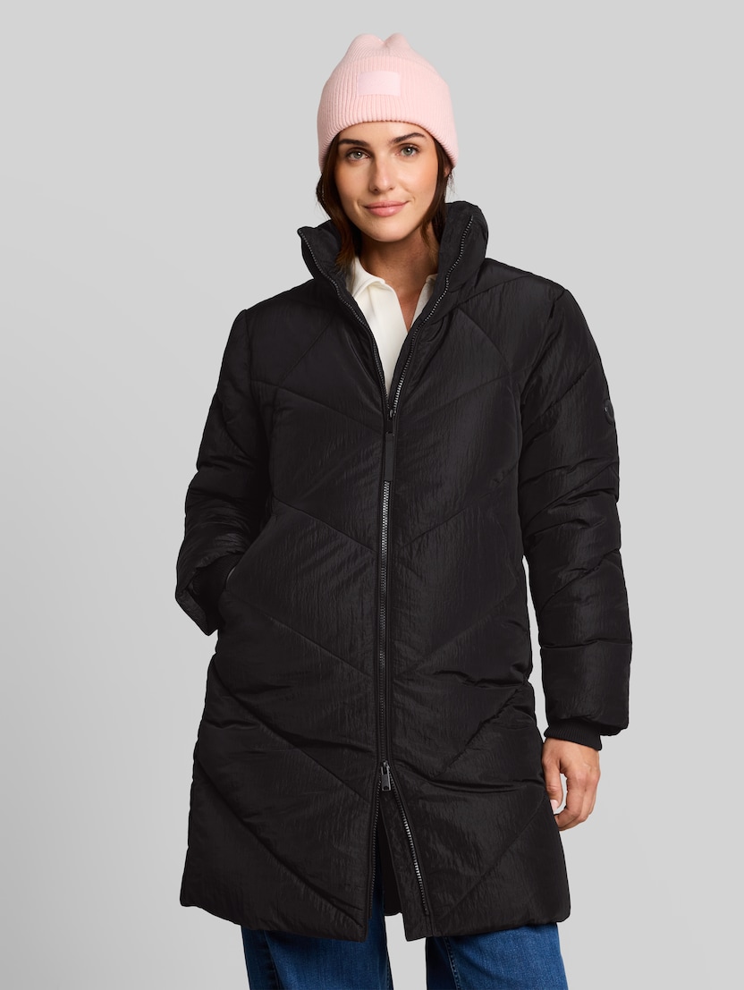 Pufferjas van waterafstotend materiaal door Women, deep black
