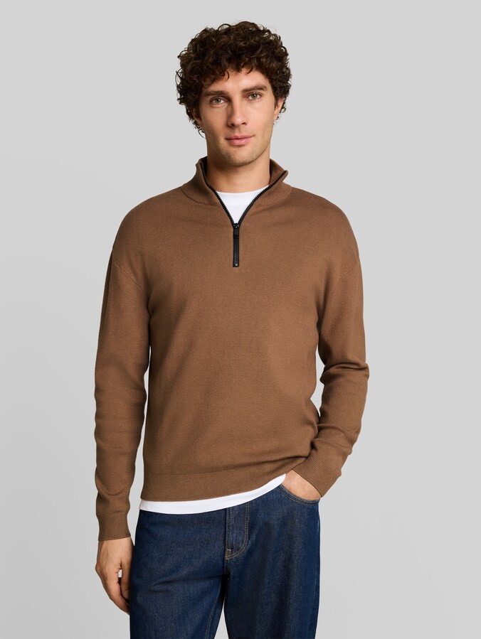 Pull à col roulé en maille, coupe décontractée par Denim Male, malt brown