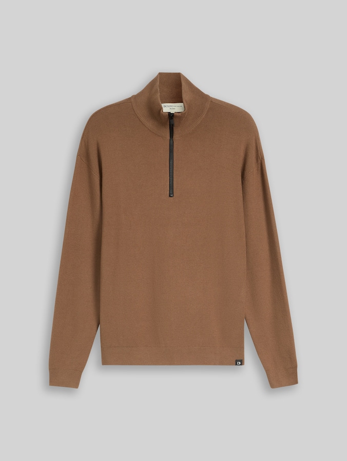 Pull à col roulé en maille, coupe décontractée par Denim Male, malt brown