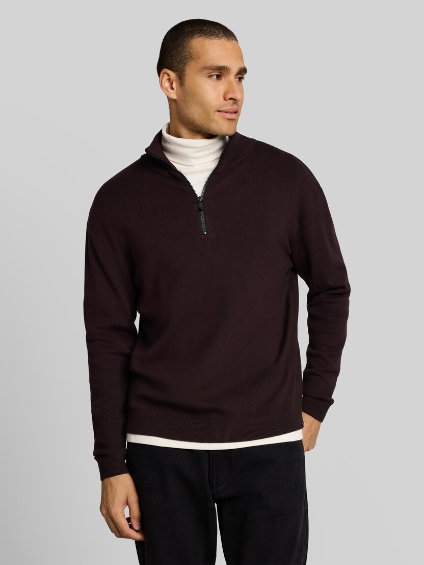 Gebreide trui met troyer-hals in relaxed fit door Denim Male, dark plum