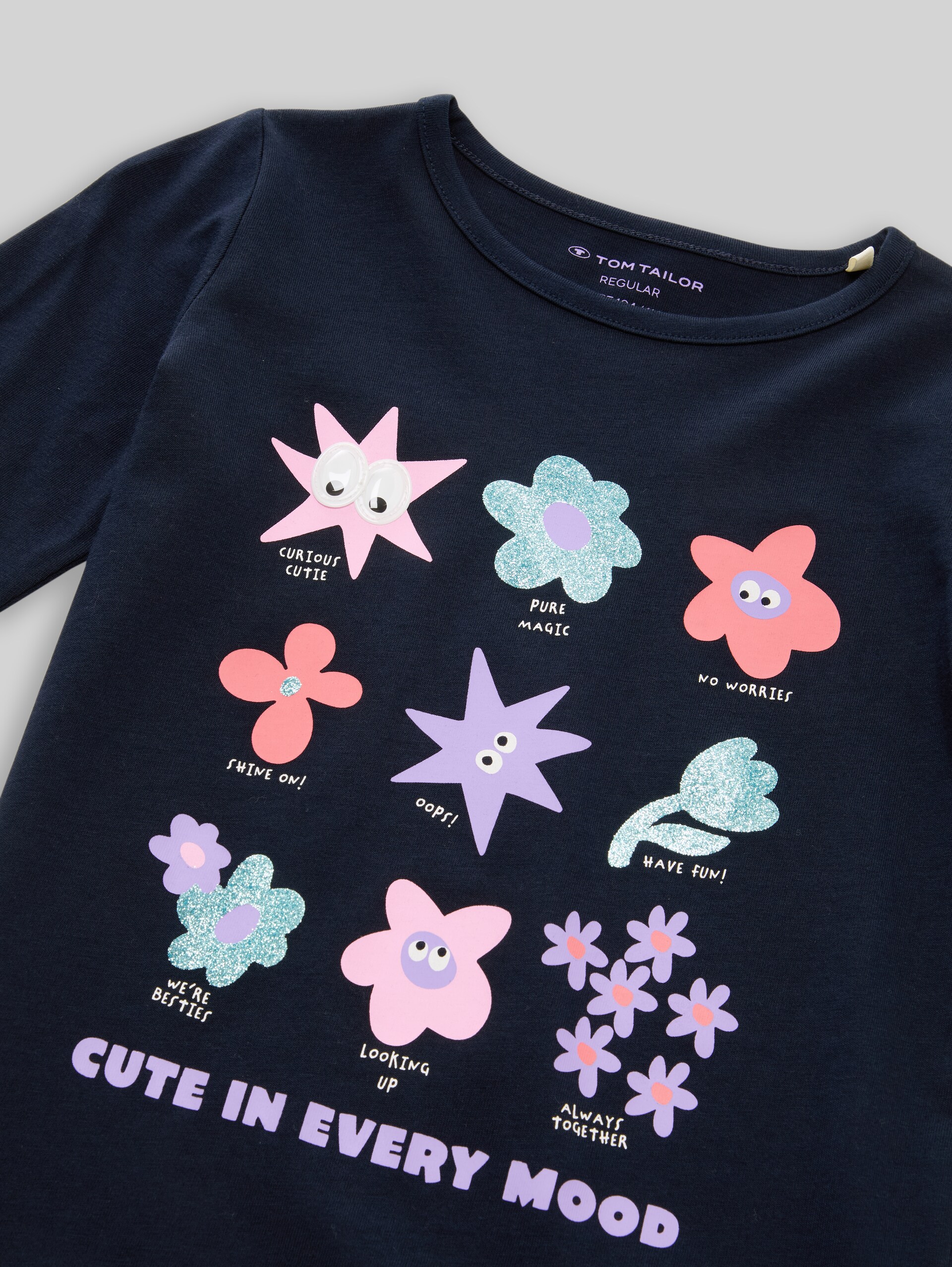 Langarmshirt mit Print - sky captain blue - Detail-Model-Ansicht