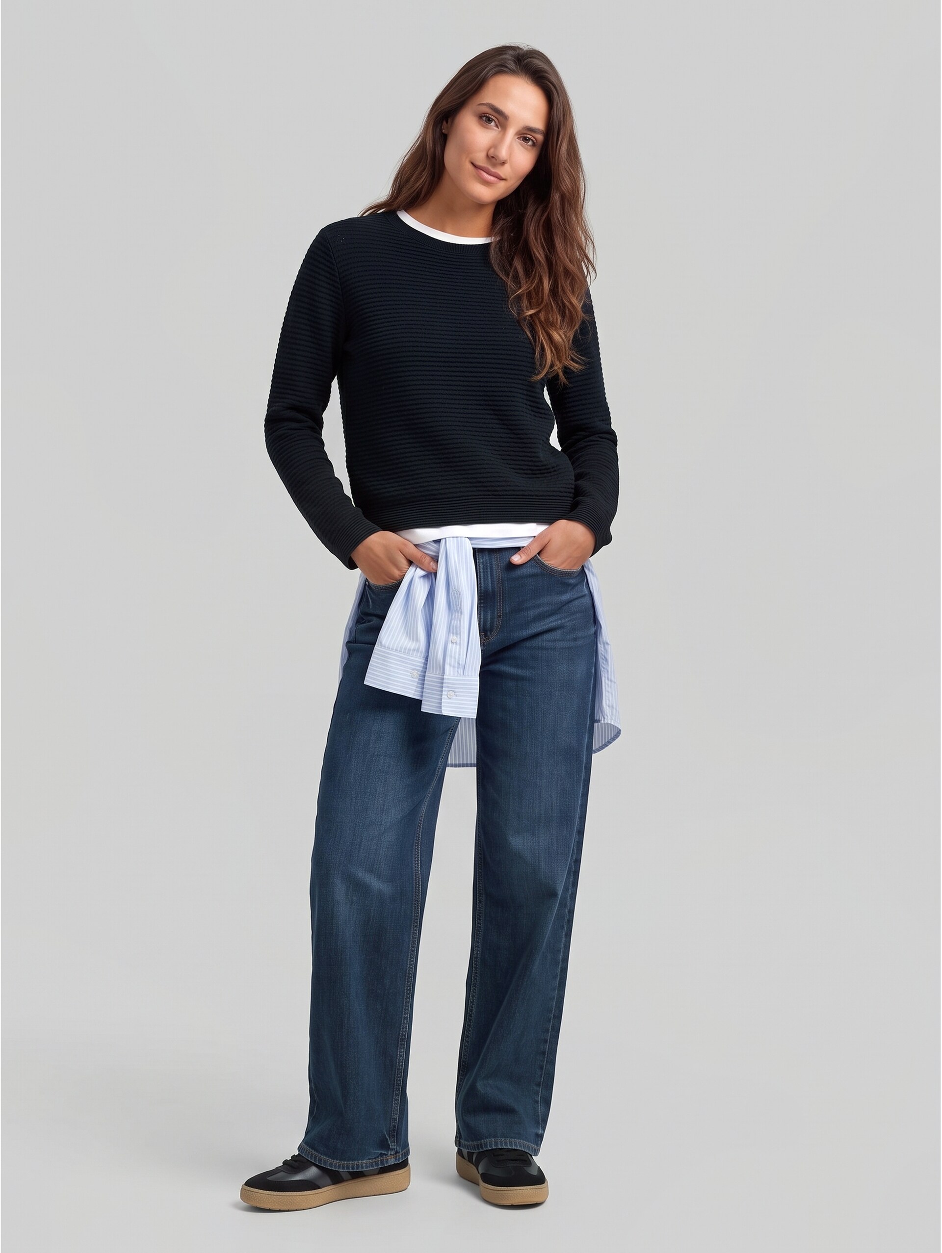 Textured knitted jumper - sky captain blue - Model front view