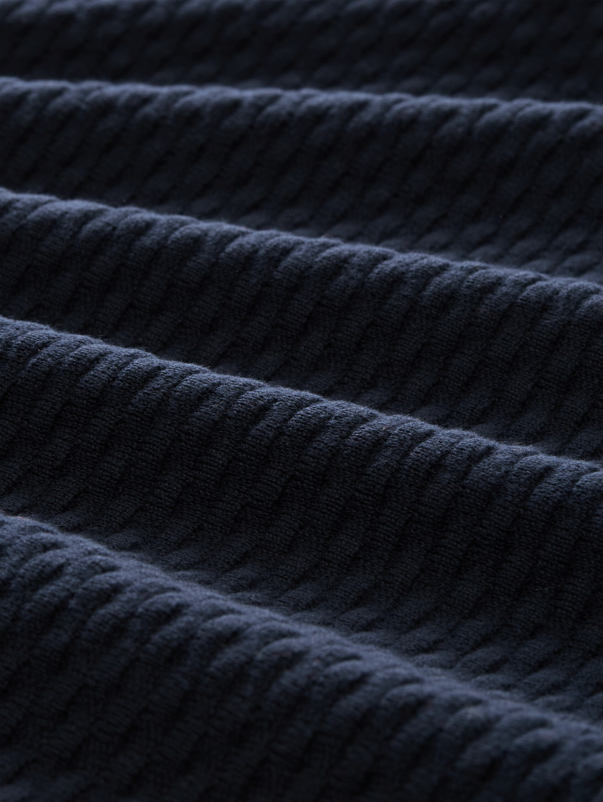 Strickpullover mit Struktur - sky captain blue - Material-Ansicht