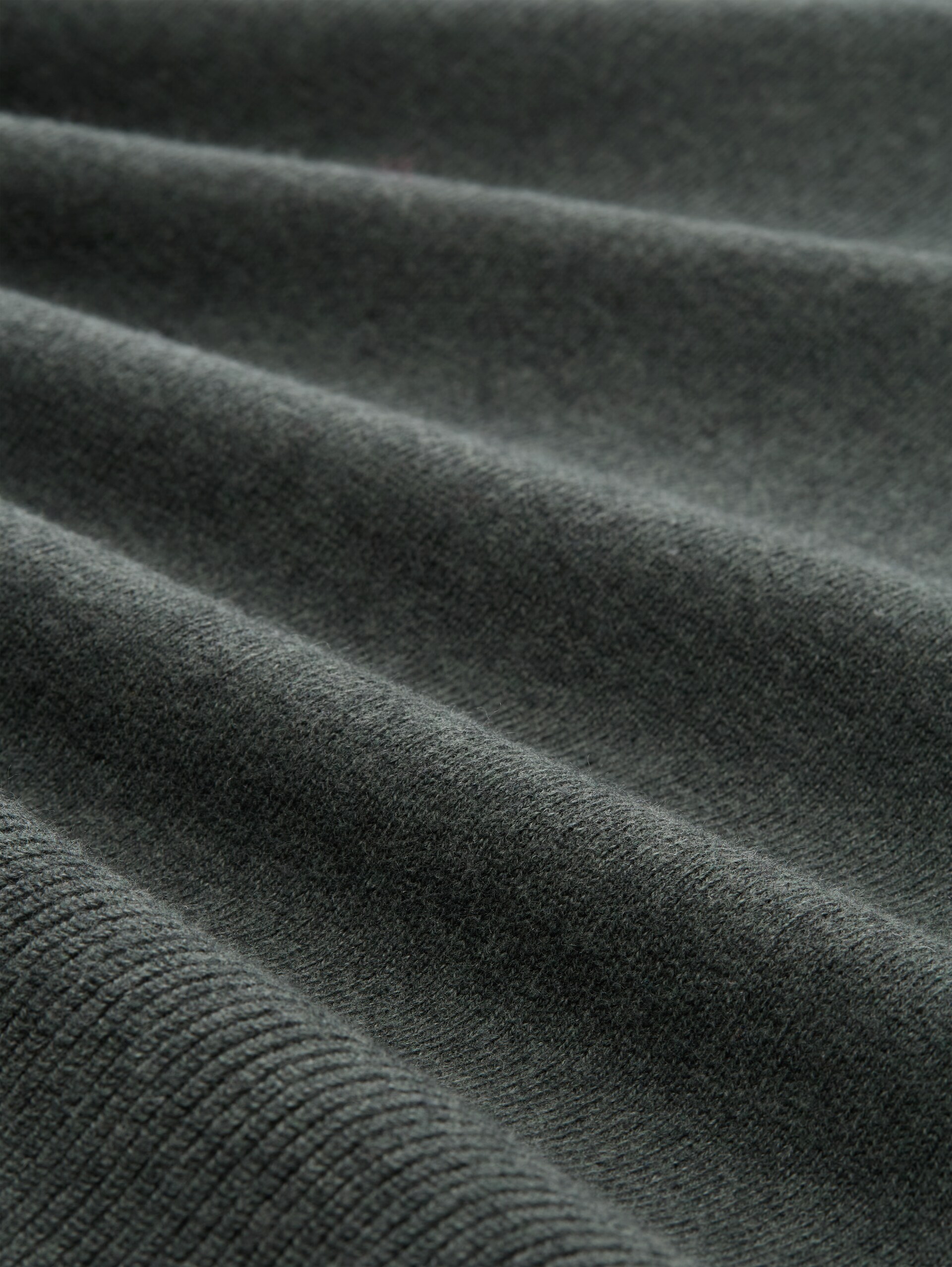 Strickpullover mit Kaschmir-Anteil - dark olive melange - Material-Ansicht