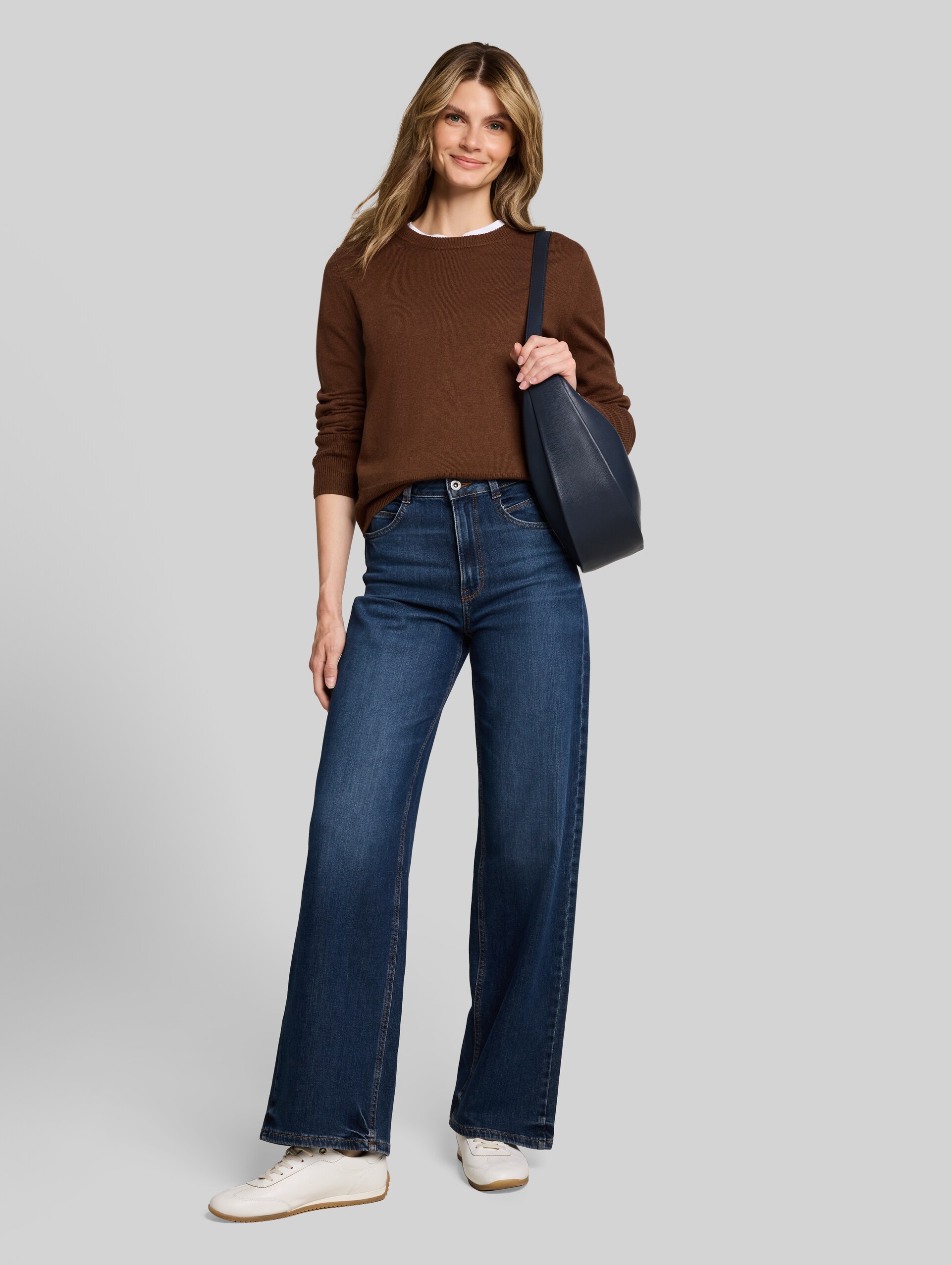 Strickpullover mit Kaschmir-Anteil - mid camel melange - Model-Vorderansicht