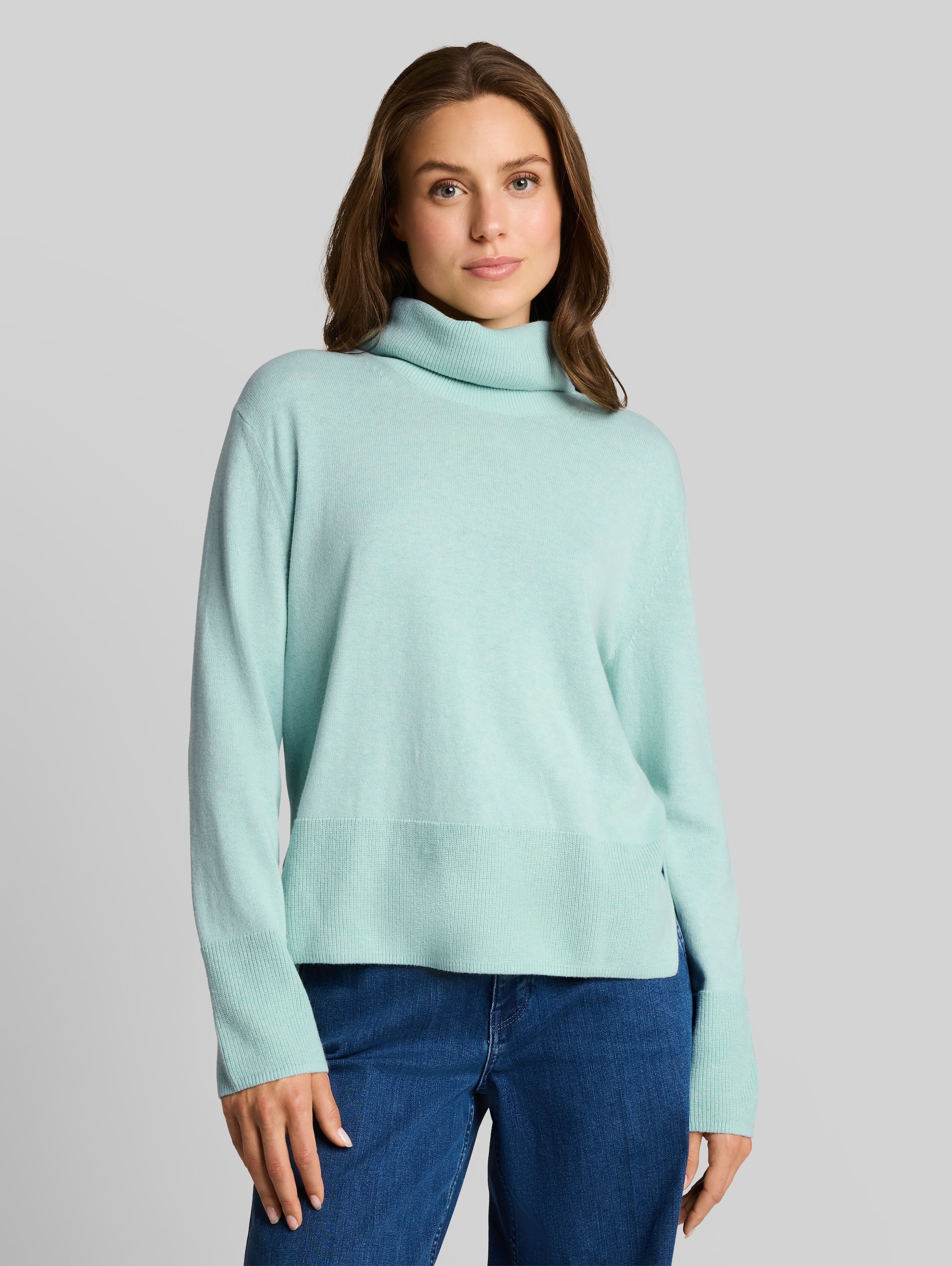 Pull à col roulé avec une touche de cachemire - dusty light green melange - Découpe Vue de face du modèle
