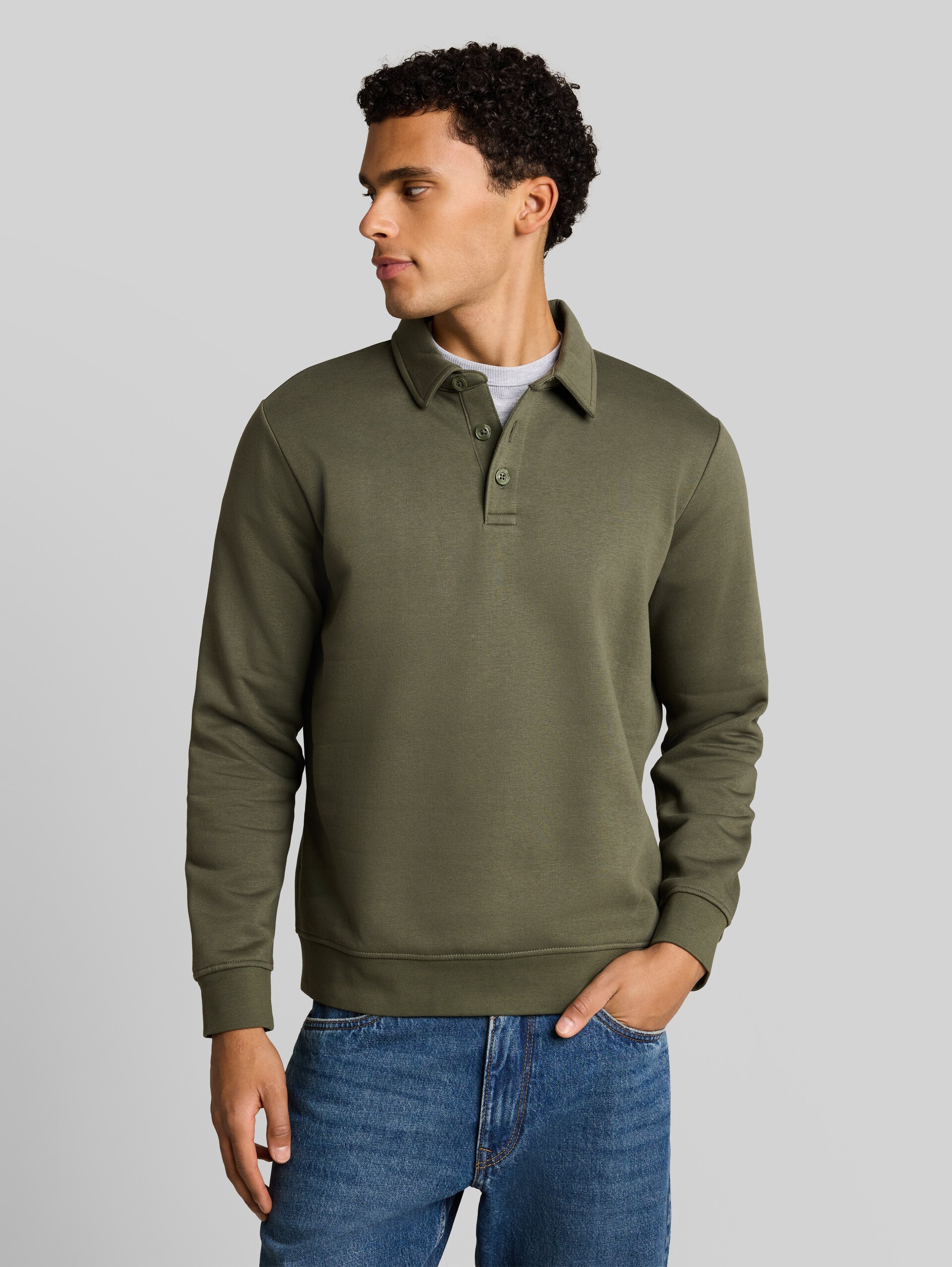 Sweatshirt met polokraag - urban olive green - Nek model vooraanzicht