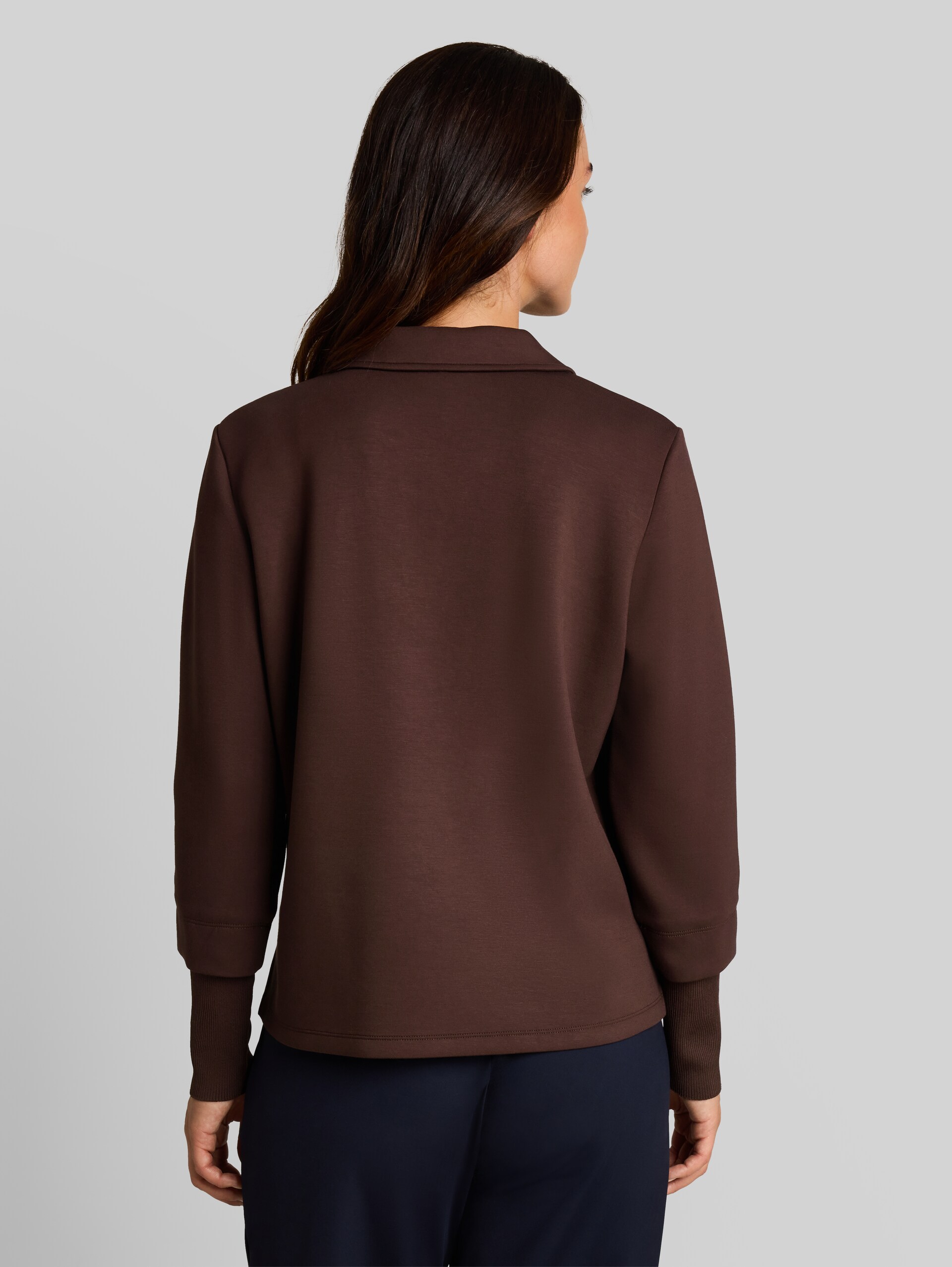 Scuba Sweatshirt im 2-in-1-Look - java dark brown - Auschnitt Model-Rückansicht