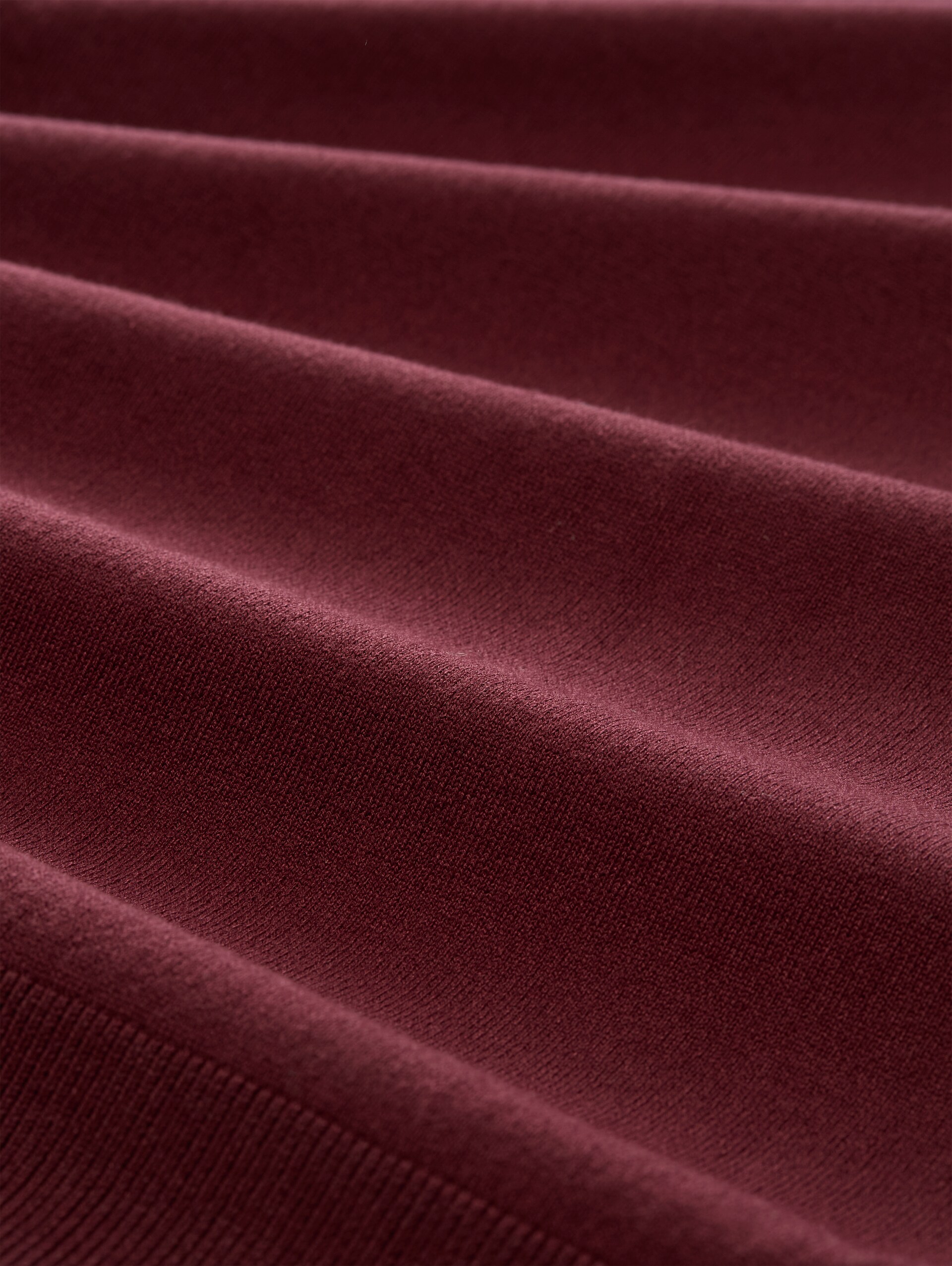 Gebreide trui met knoopdetails - Preppy Plum - Materiaalweergave