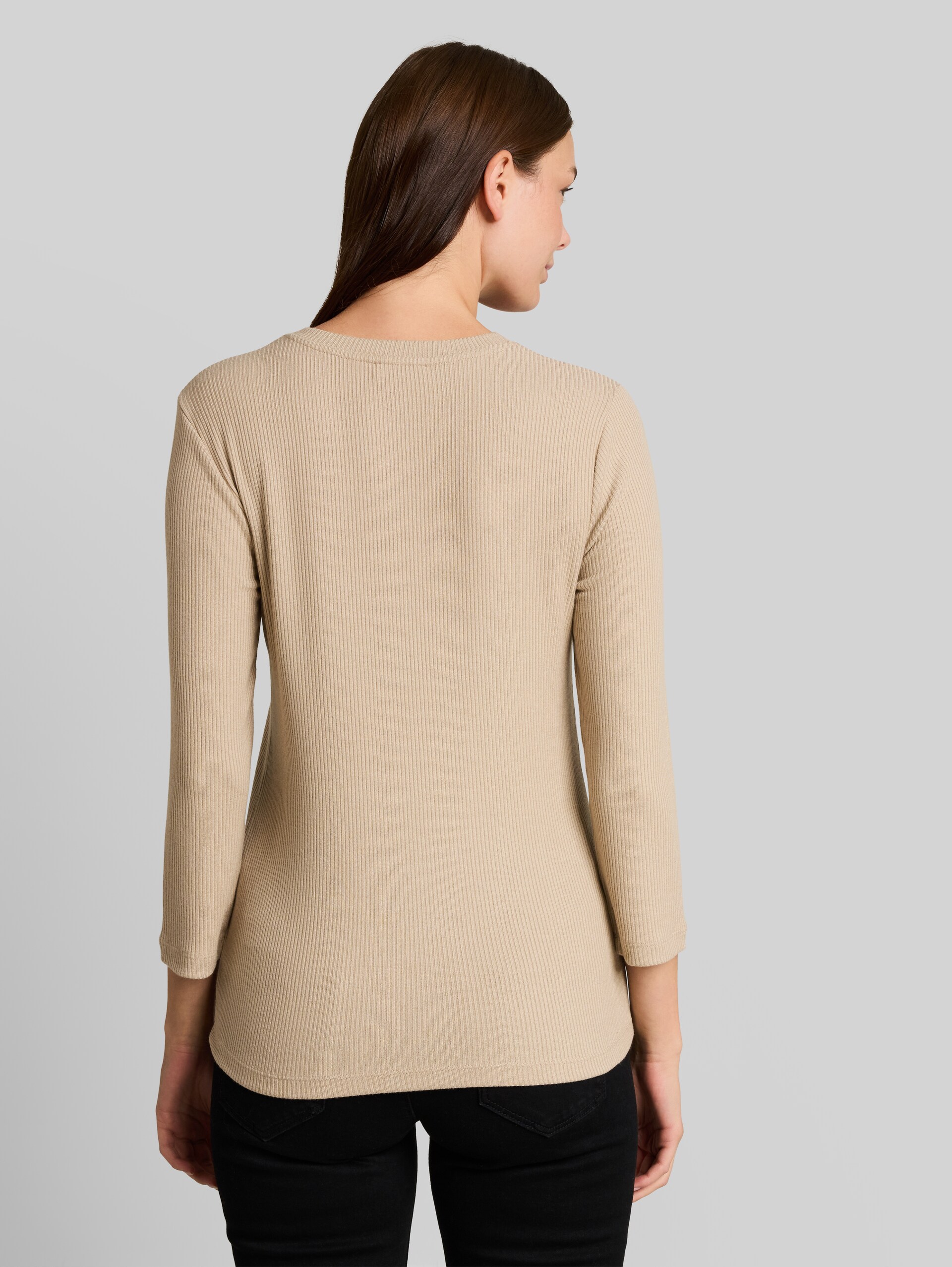 Oversize Langarmshirt mit Rippstruktur - gravel beige melange - Auschnitt Model-Rückansicht