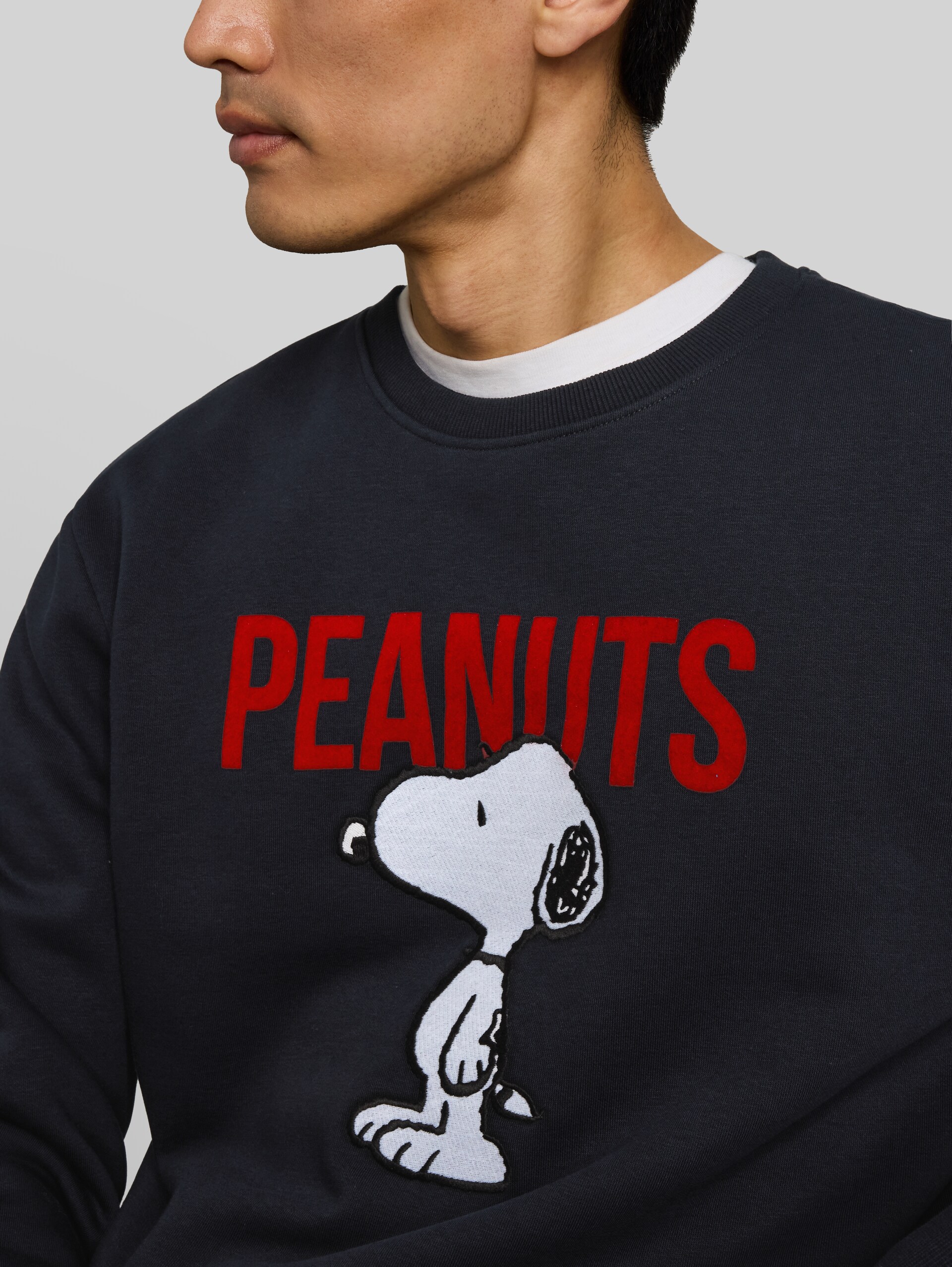 Sweatshirt mit Snoopy-Print - sky captain blue - Detail-Model-Ansicht