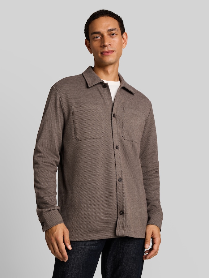 Chemise coupe classique avec poches poitrine par Men, brown black twill structure