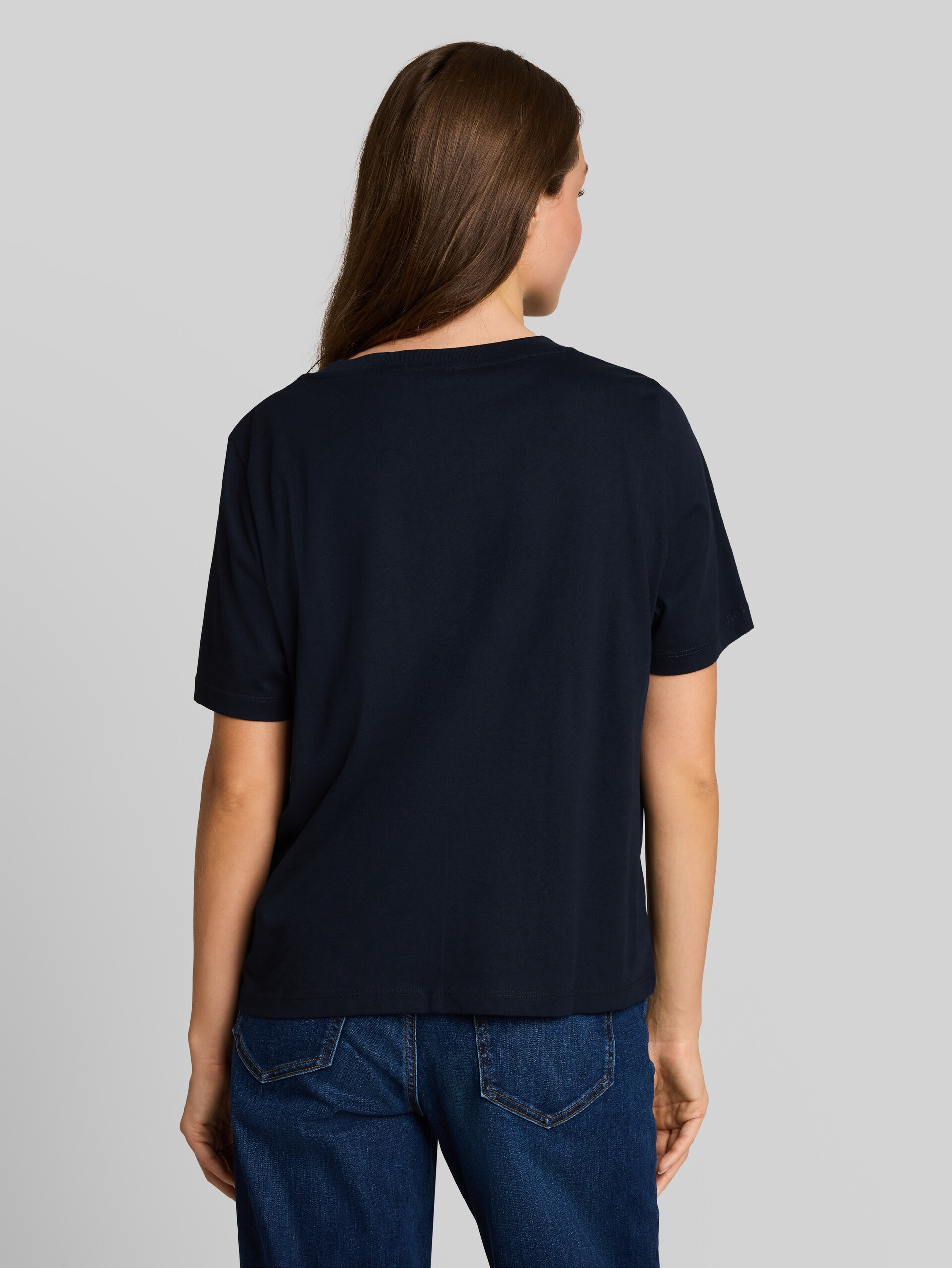 T-shirt met Snoopy-print - sky captain blue - Neklijn model-achteraanzicht