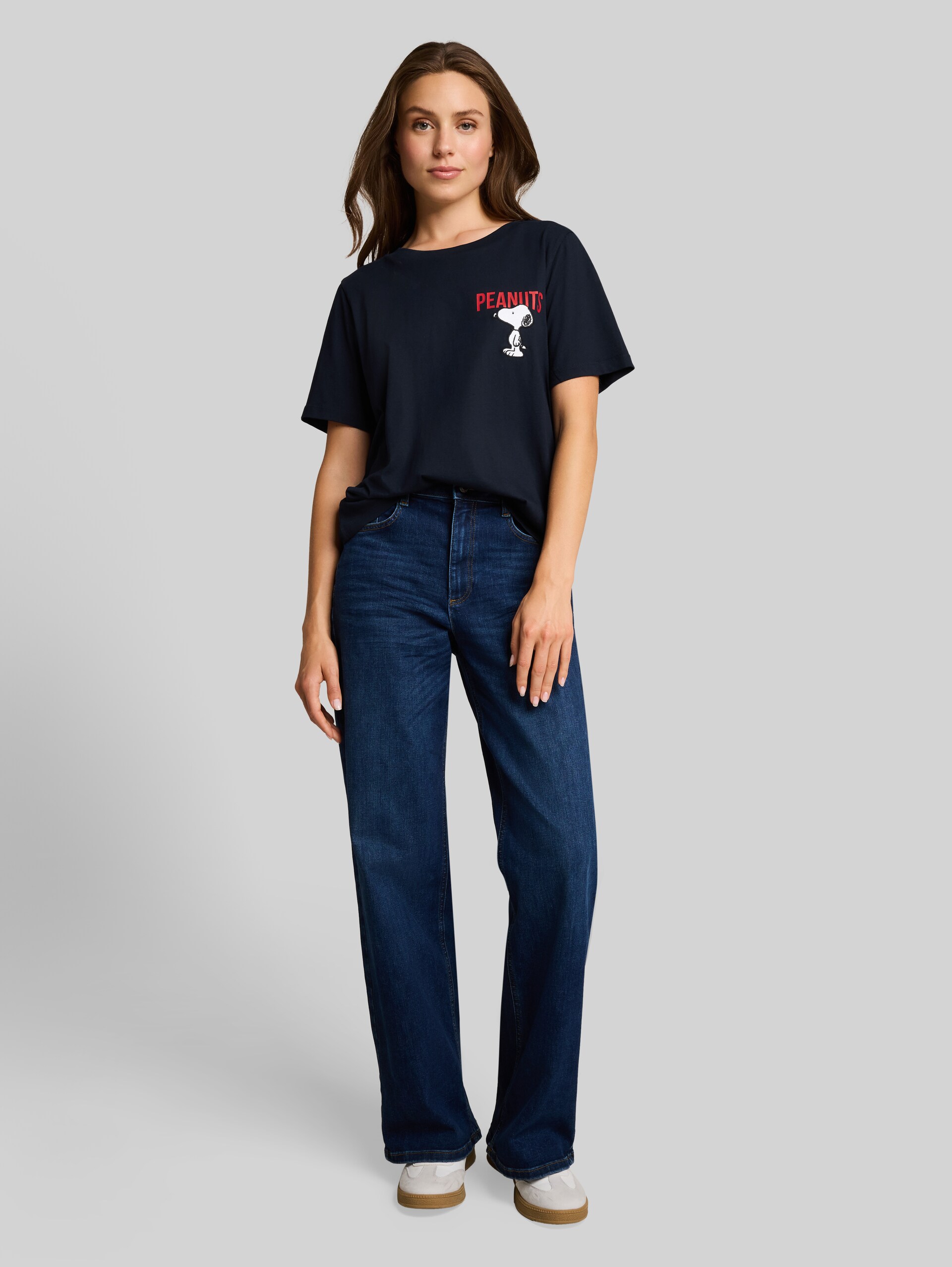 T-shirt met Snoopy-print - sky captain blue - Model vooraanzicht