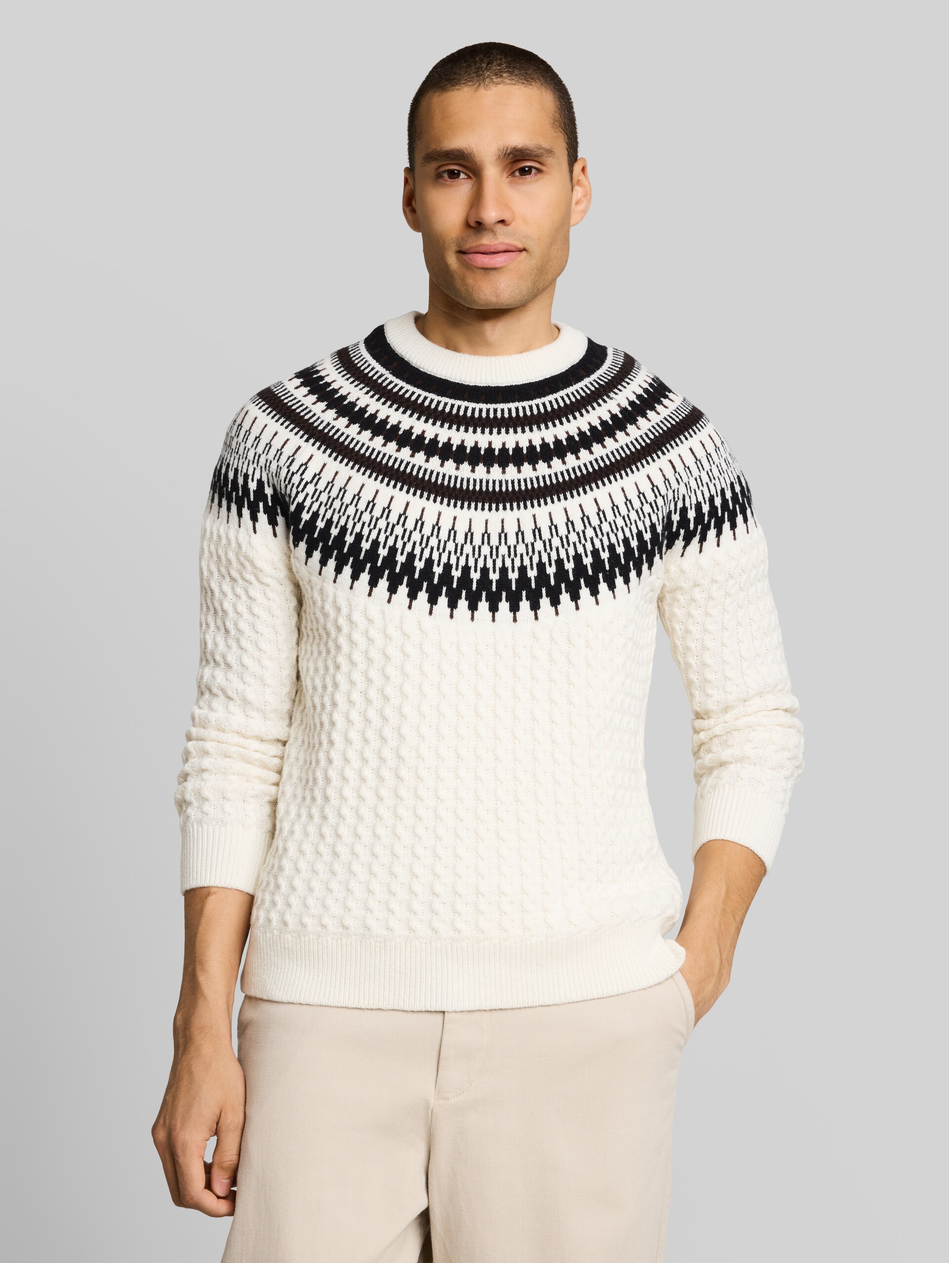 Pull norvégien en maille avec une part de laine - Gardenia White - Découpe Vue de face du modèle