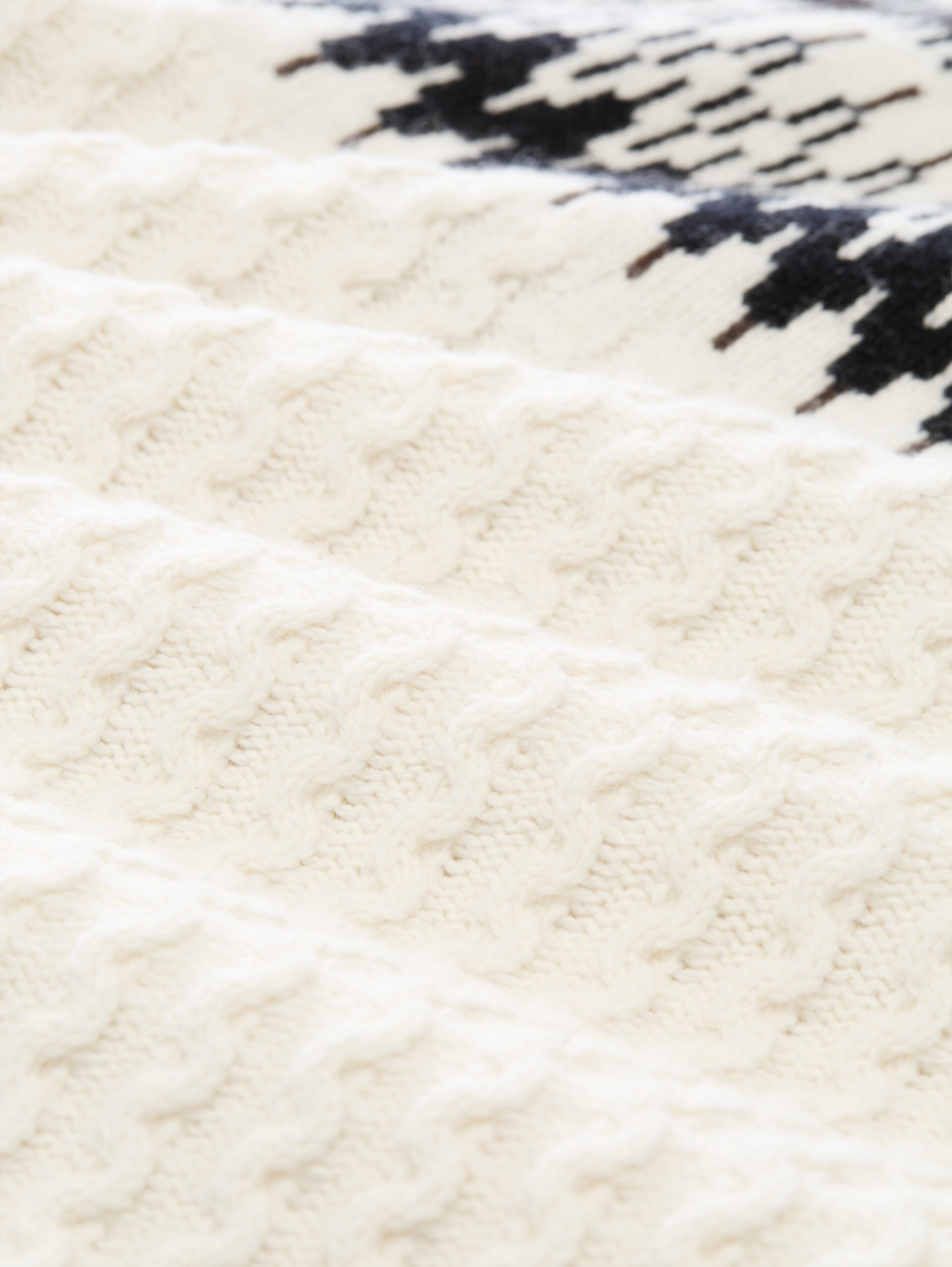 Pull norvégien en maille avec une part de laine - Gardenia White - Vue de la matière