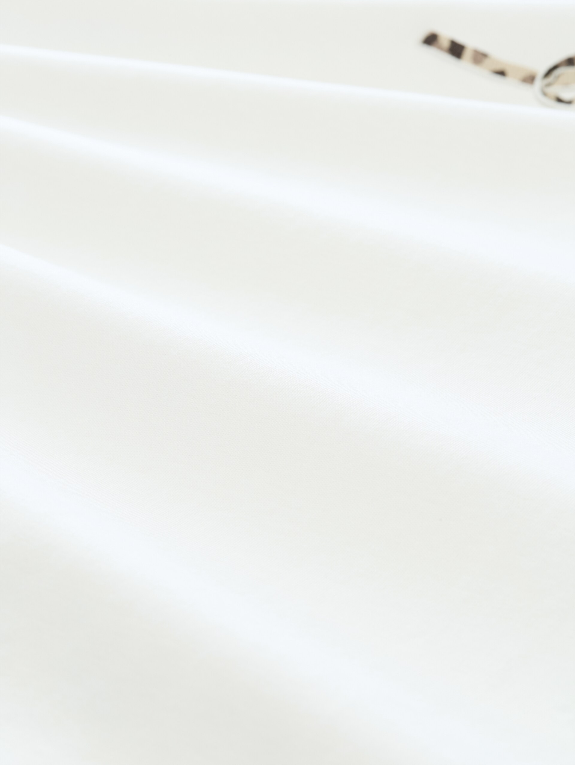 Plus Size - T-Shirt aus Baumwolle - Whisper White - Material-Ansicht
