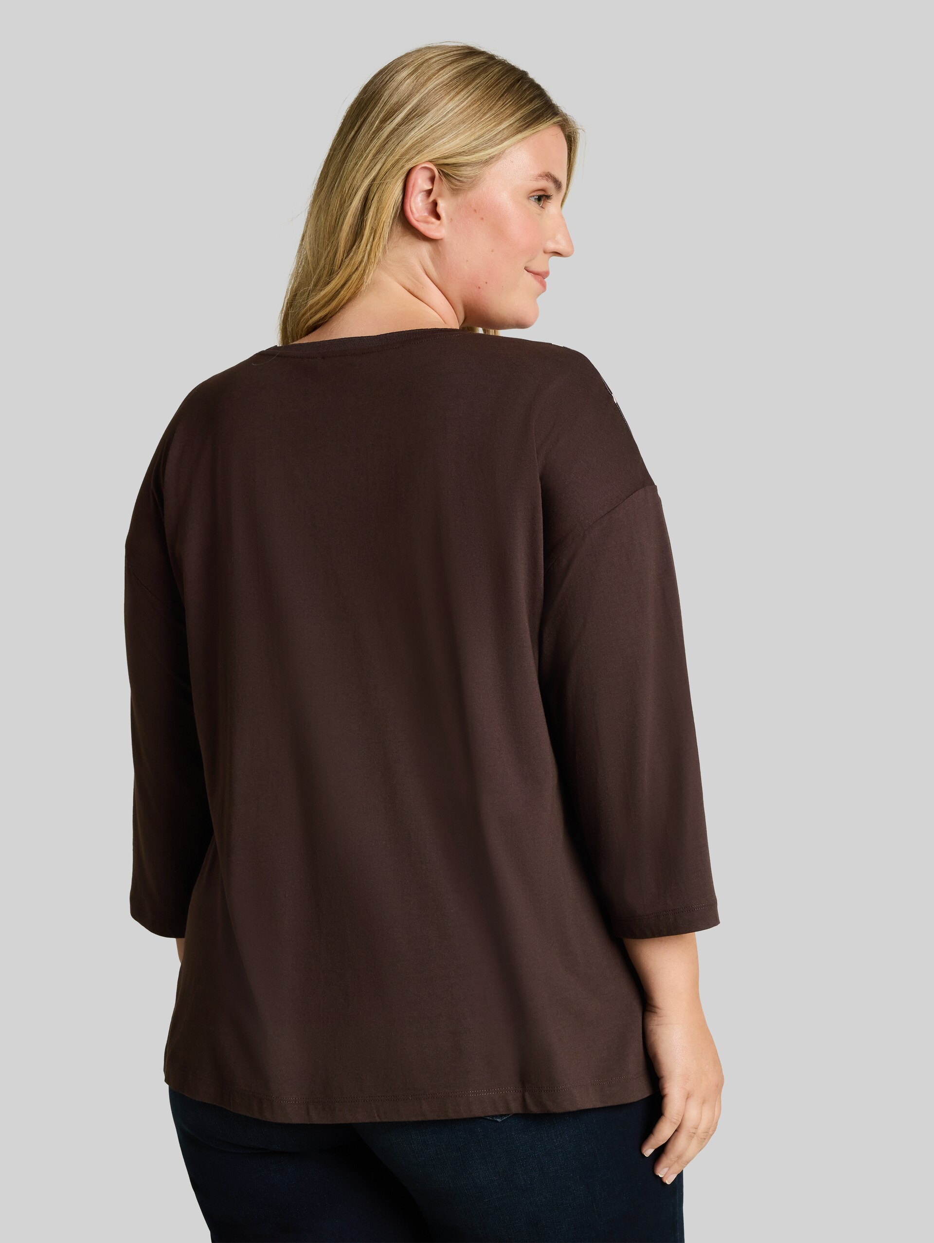 Plus Size - T-shirt à manches longues à motif floral - java dark brown - Découpe Vue arrière du modèle
