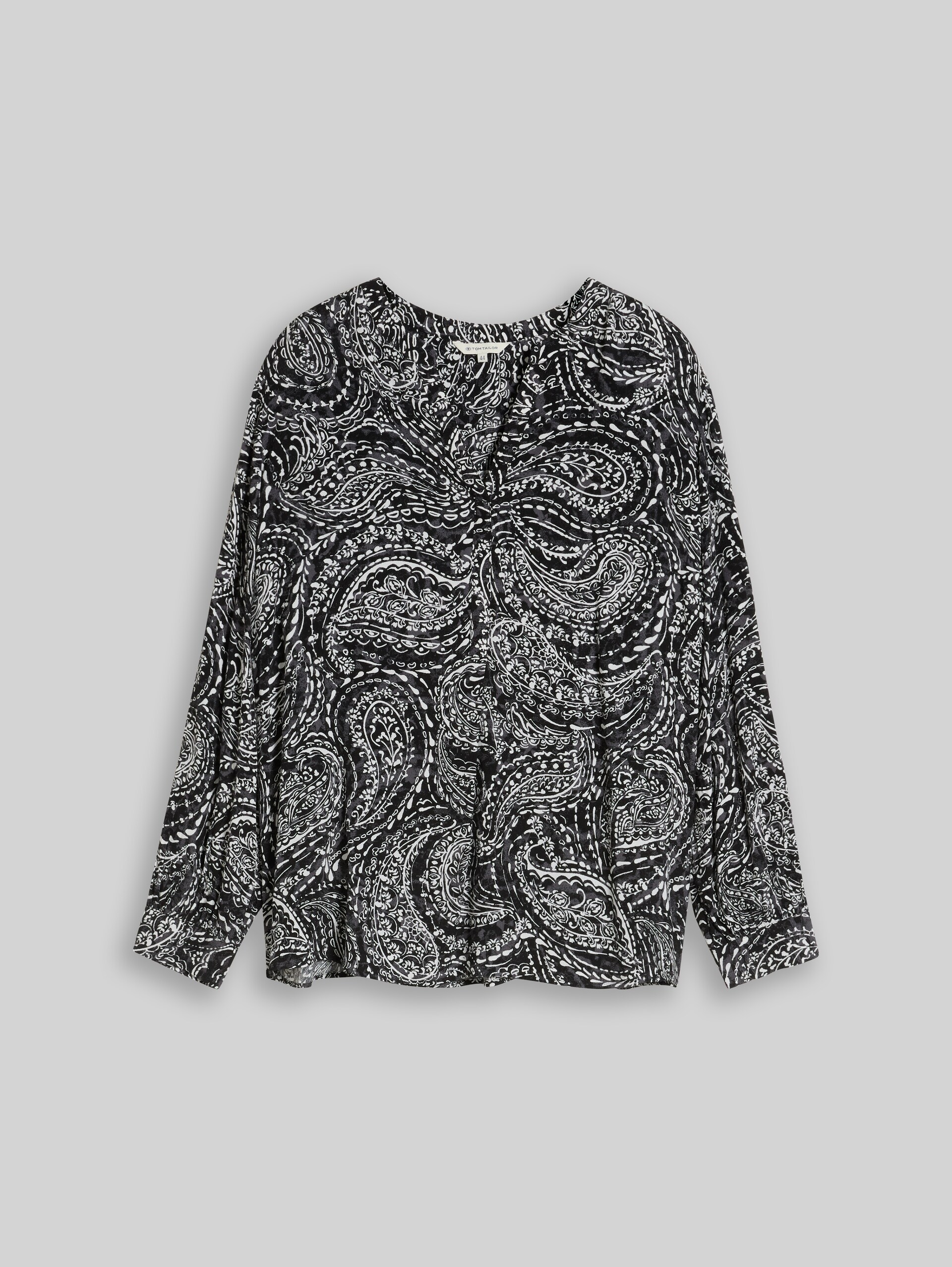 Plus Size - Bluse aus Viskose - black paisley - Vorder-Produkt-Ansicht