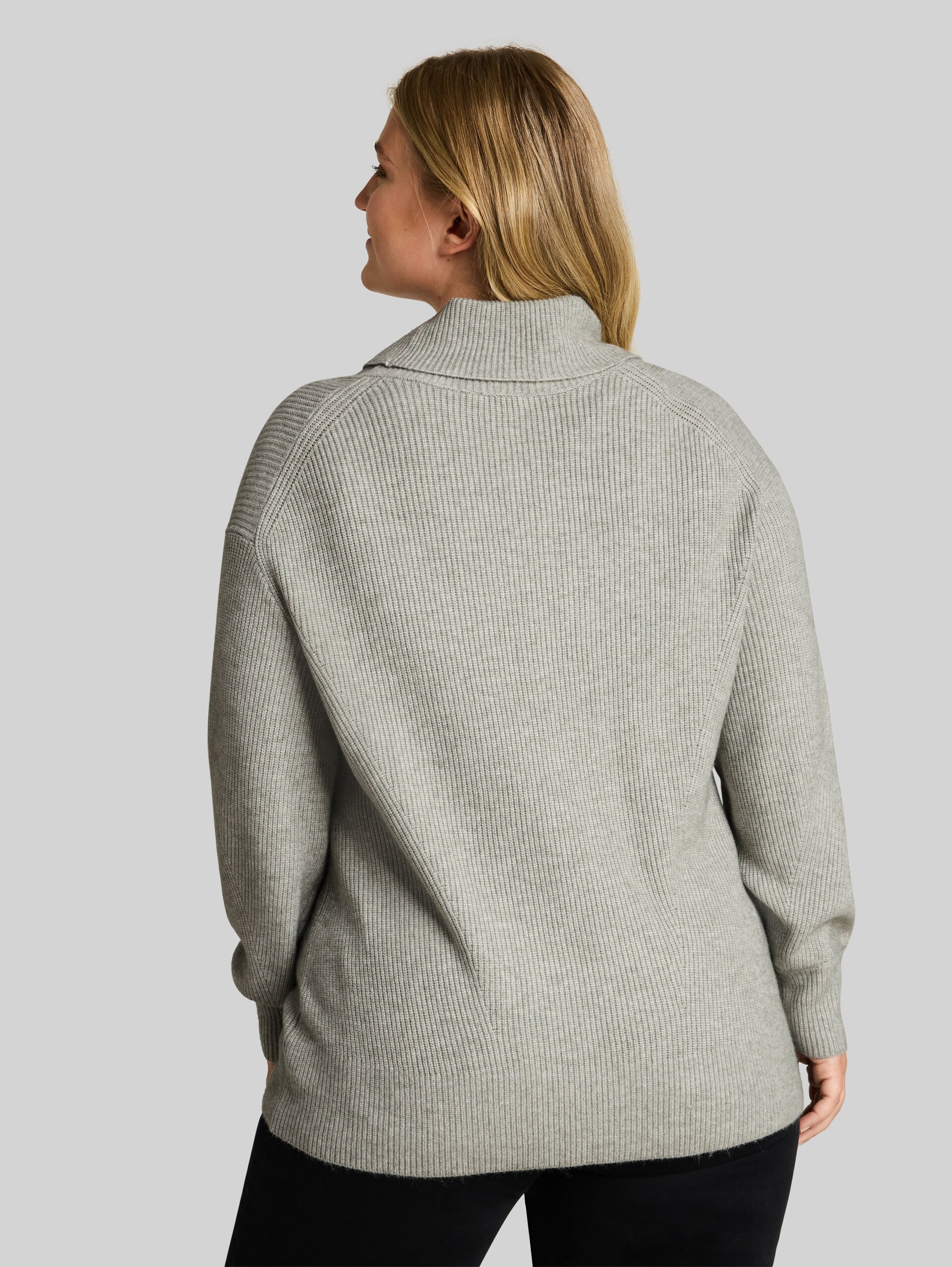 Plus Size - Oversize Rollkragenpullover - soft grey melange