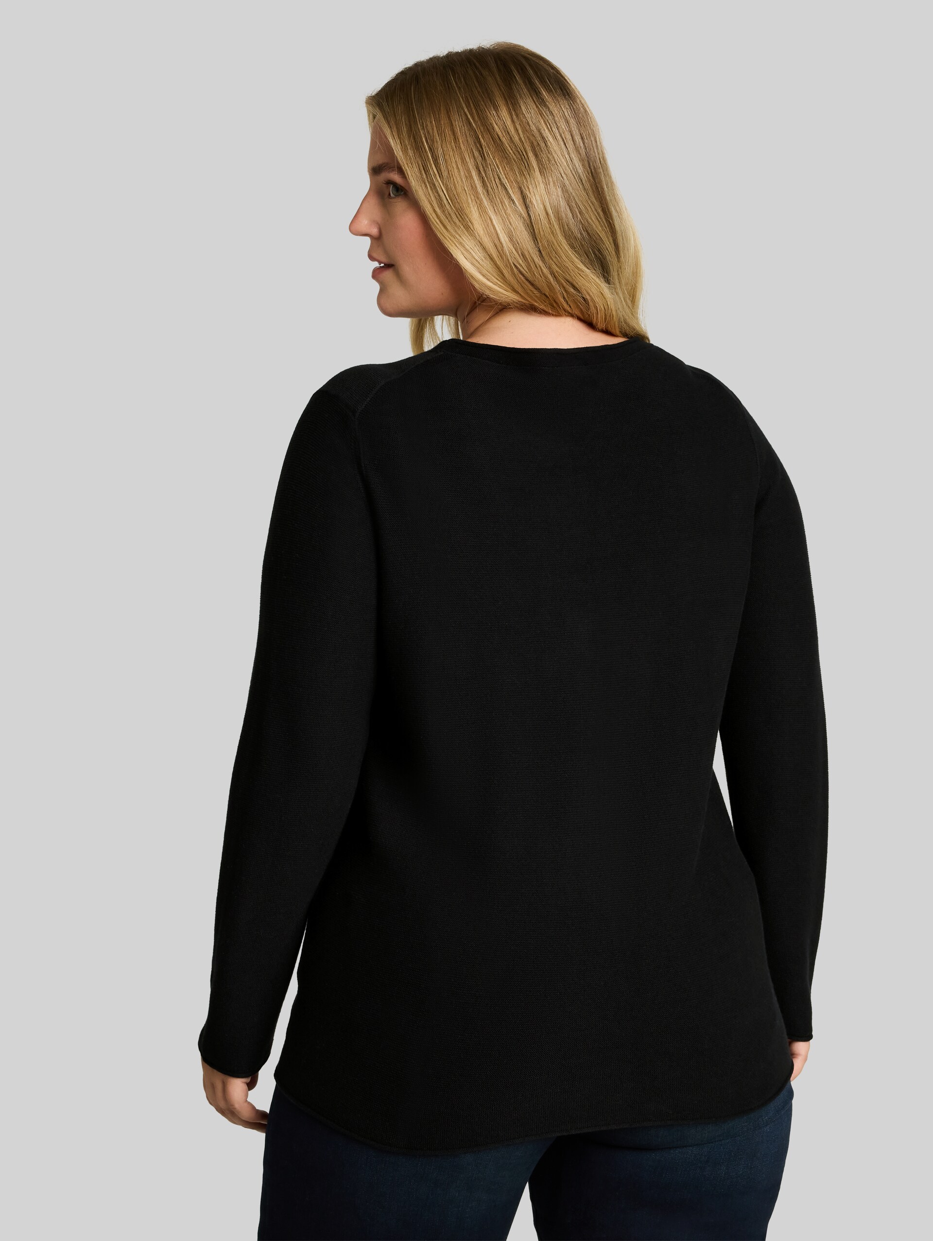 Plus Size - Strickpullover aus Baumwolle - deep black
