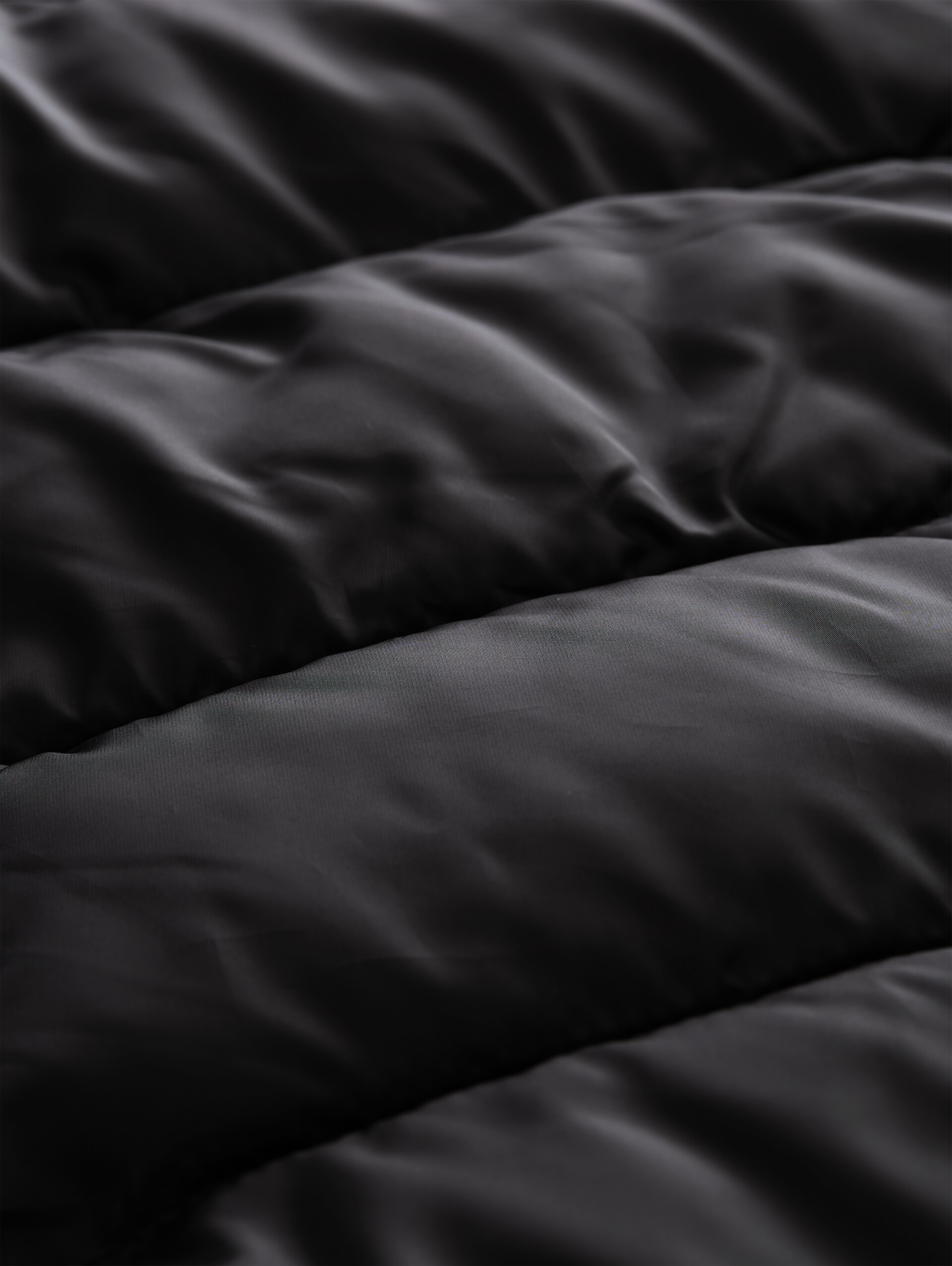 Lichtgewicht jas met capuchon - deep black - Detailaanzicht product