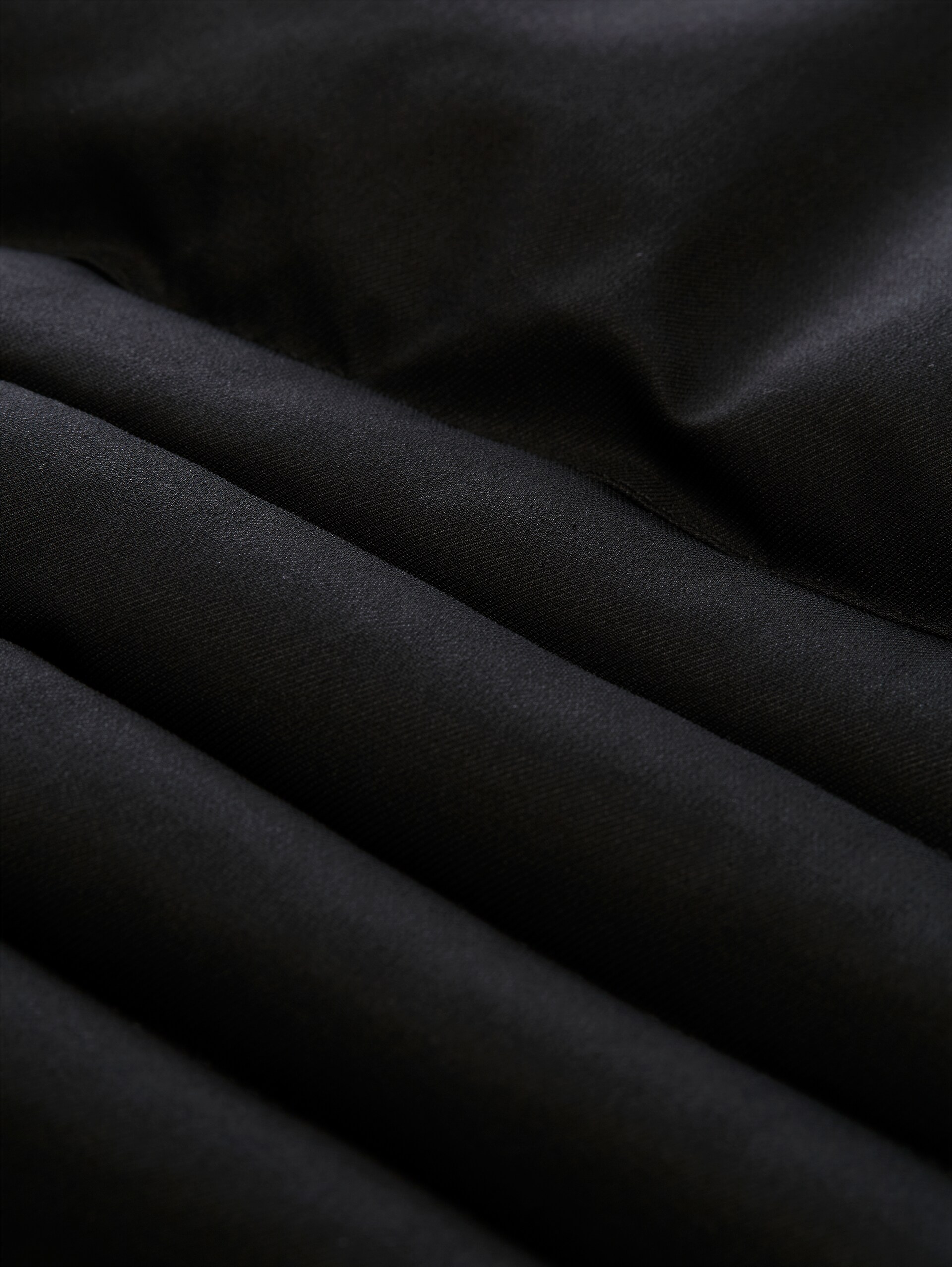 Doudoune à capuche amovible - Black - Vue détaillée du produit