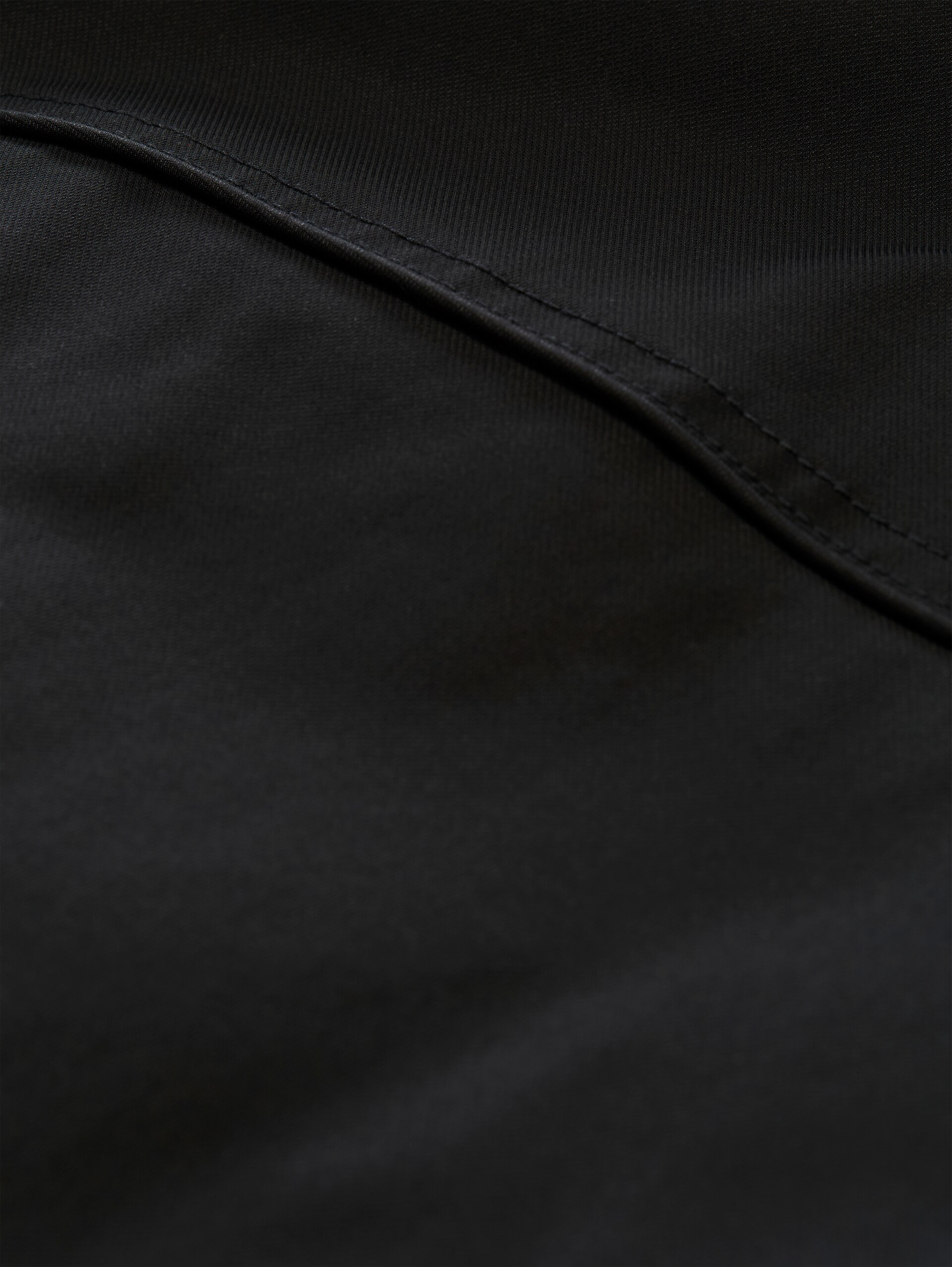 Winter Parka mit Kapuze - Black - Produkt-Detail-Ansicht