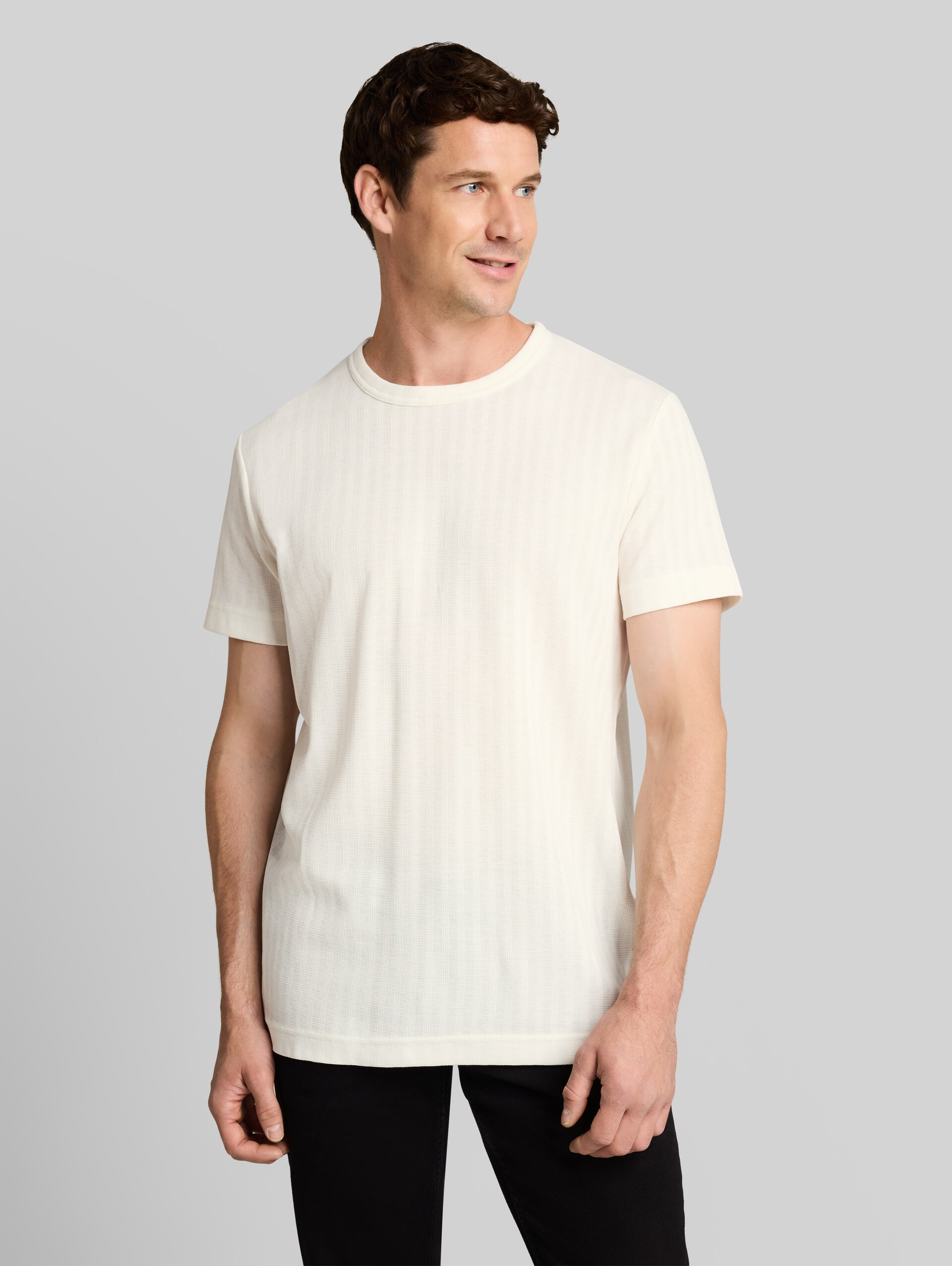 T-shirt met wafelstructuur - Gardenia White - Nek model vooraanzicht