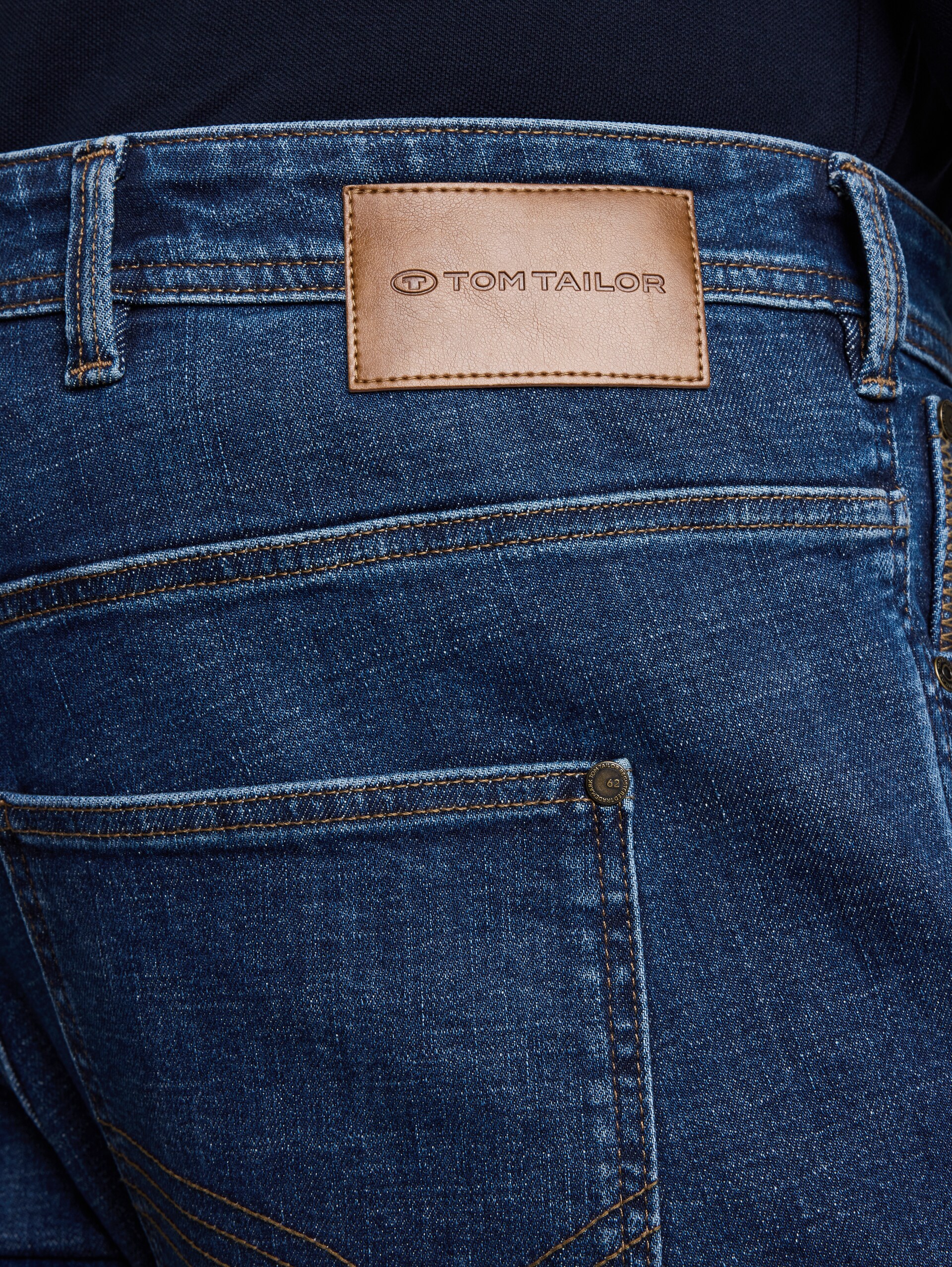 Plus Size - TTPLUS REGULAR Jeans - dark stone bright blue denim - Detail-Model-Ansicht