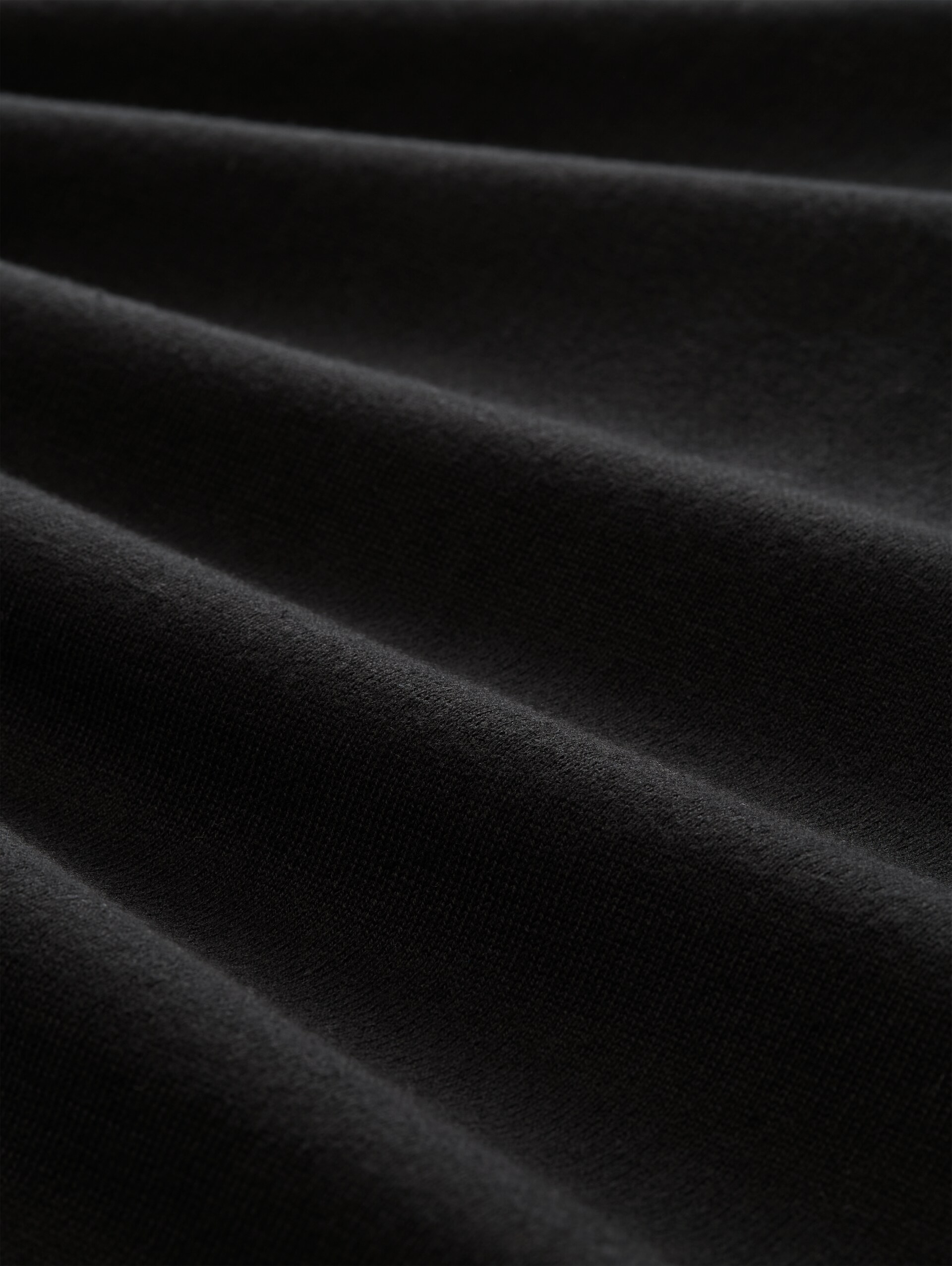 Plus Size - katoenen coltrui - Black - Materiaalweergave