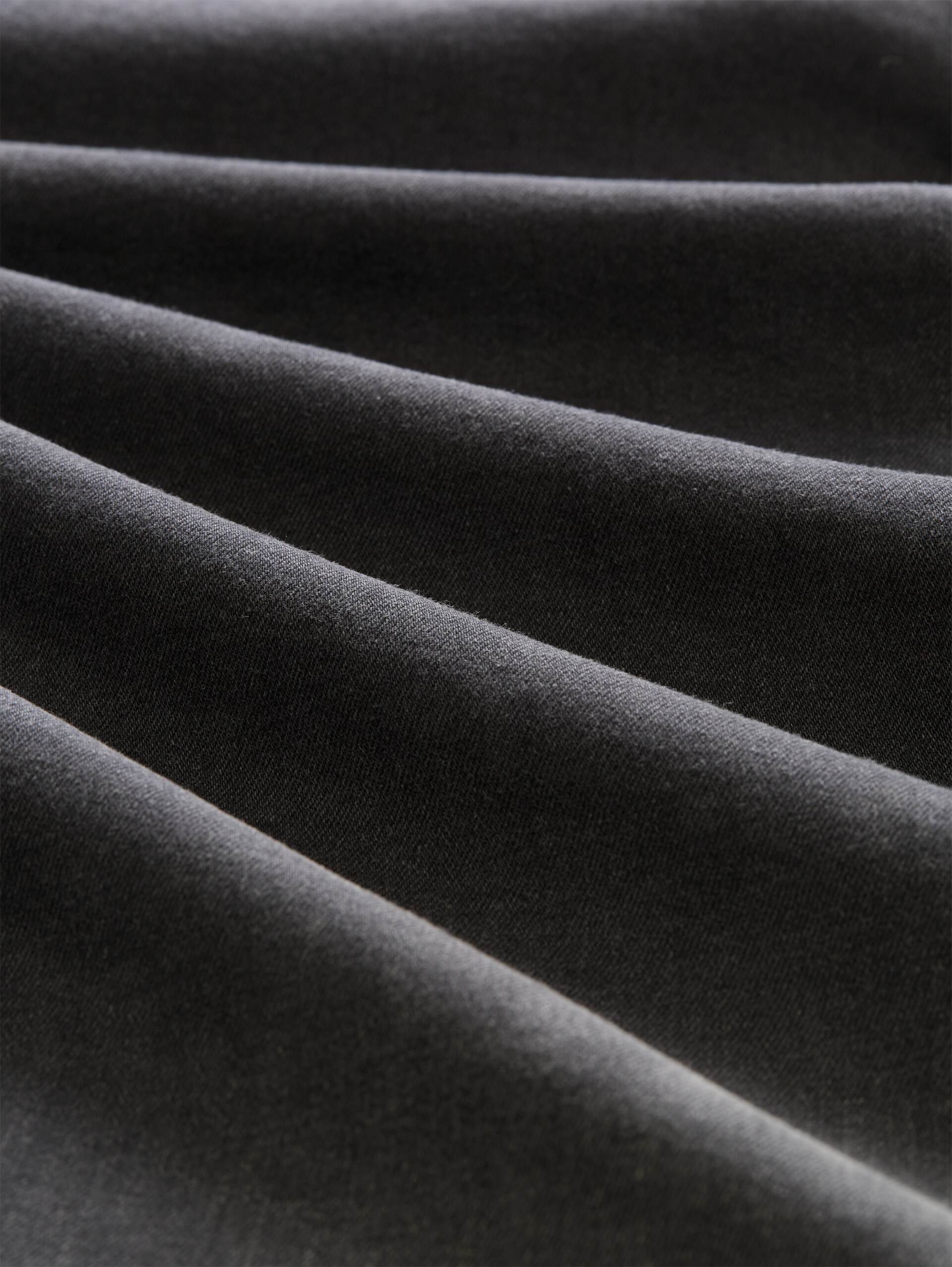 TTBRYDEN TAPERED Jeans - tinted   black denim - Material-Ansicht