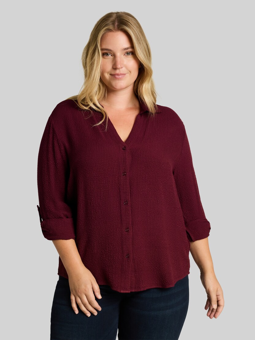 Plus Size - Loose Fit Seersucker Bluse von Women Plus Size, Preppy Plum