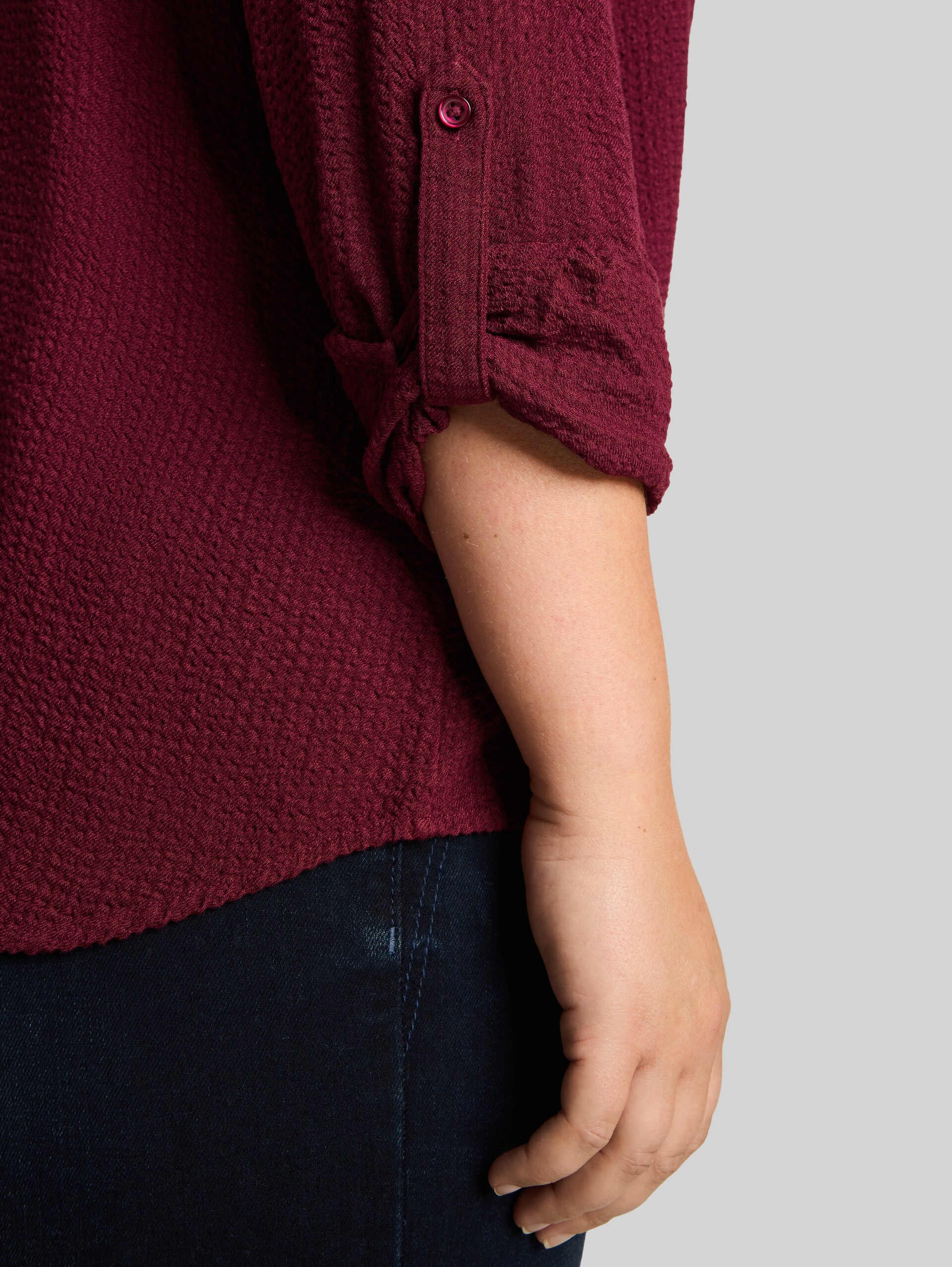 Plus Size - Chemisier ample en seersucker - Preppy Plum - Vue détaillée du modèle