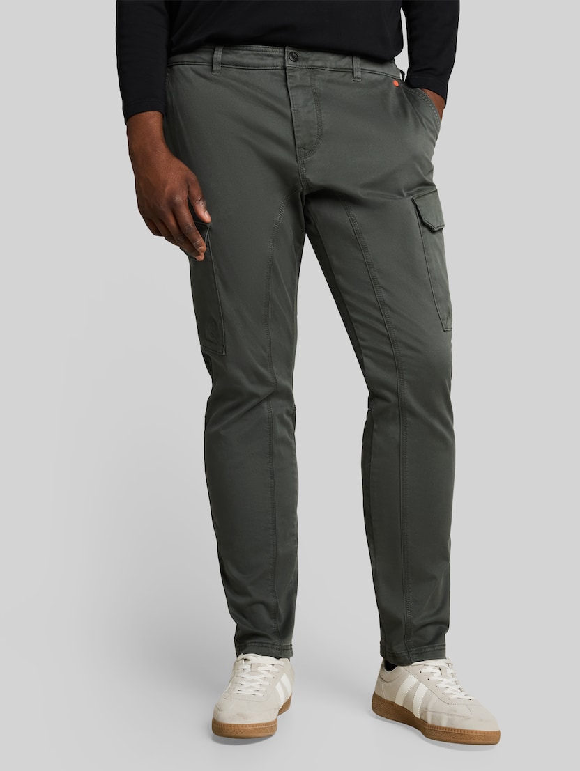 Plus Size - Pantalon cargo coupe classique au look délavé par Men Plus Size, Darkest Olive