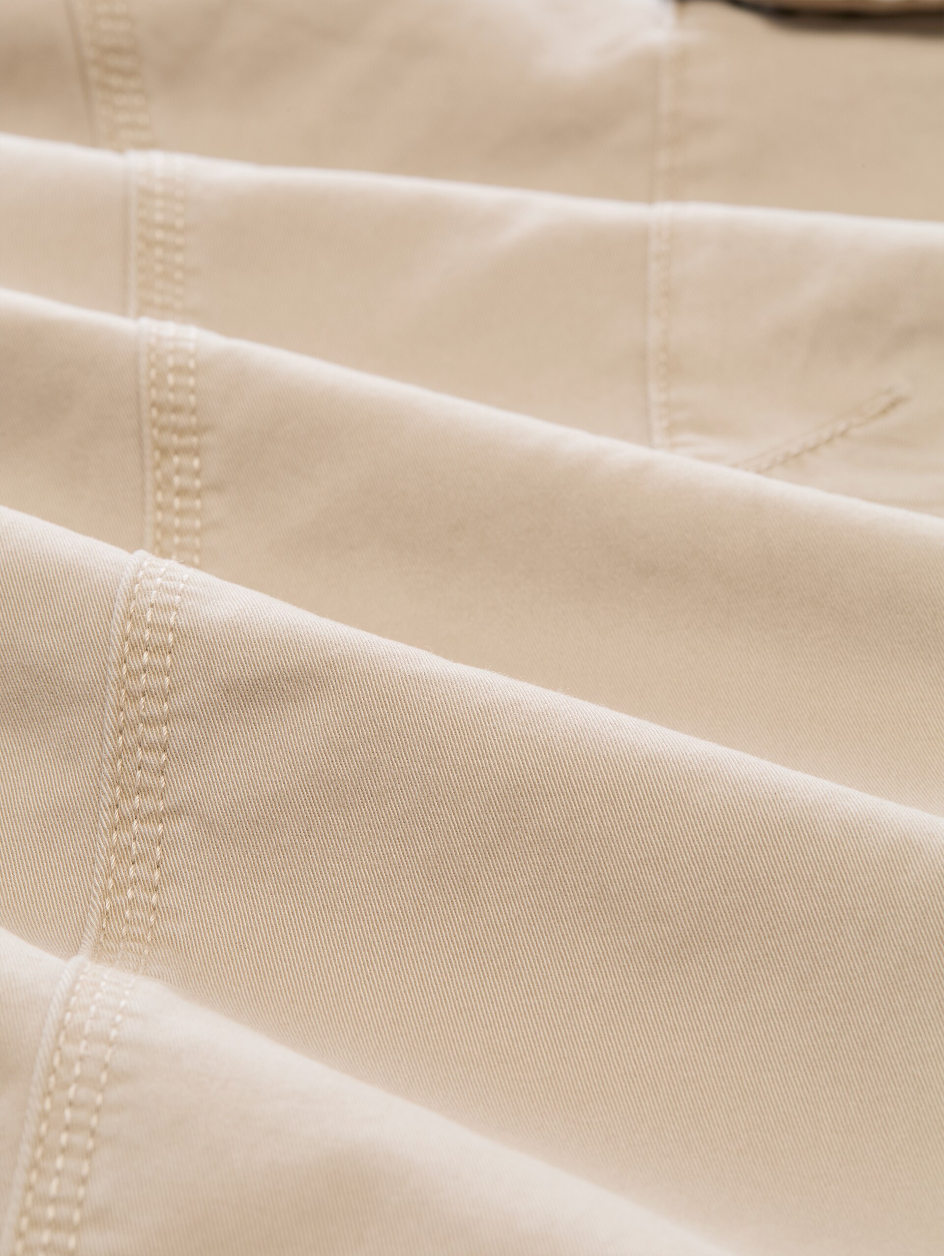 Plus Size - Regular Fit Cargo Hose im Washed-Look - plaza beige - Material-Ansicht