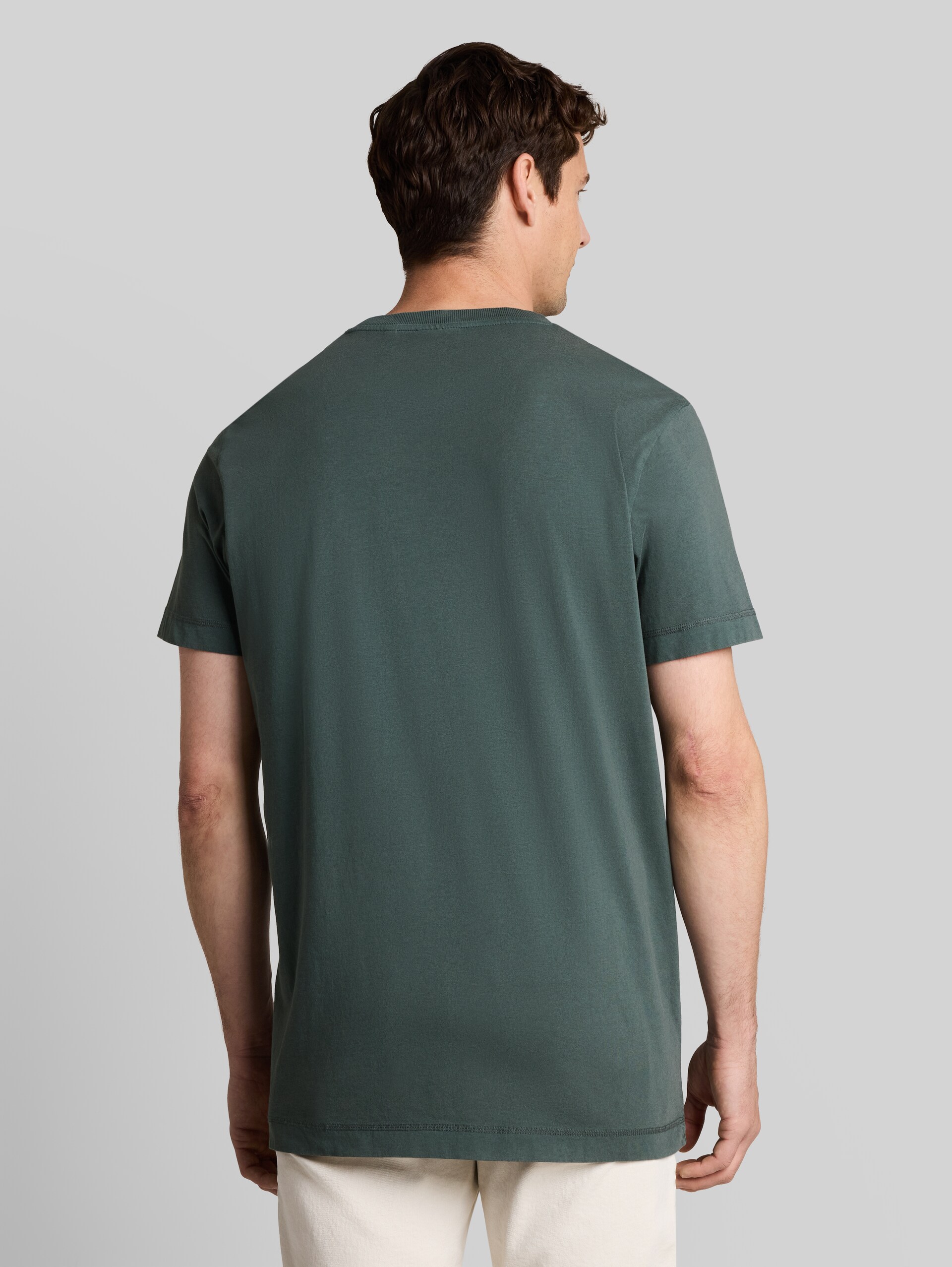 T-shirt met logoprint - Darkest Olive - Neklijn model-achteraanzicht