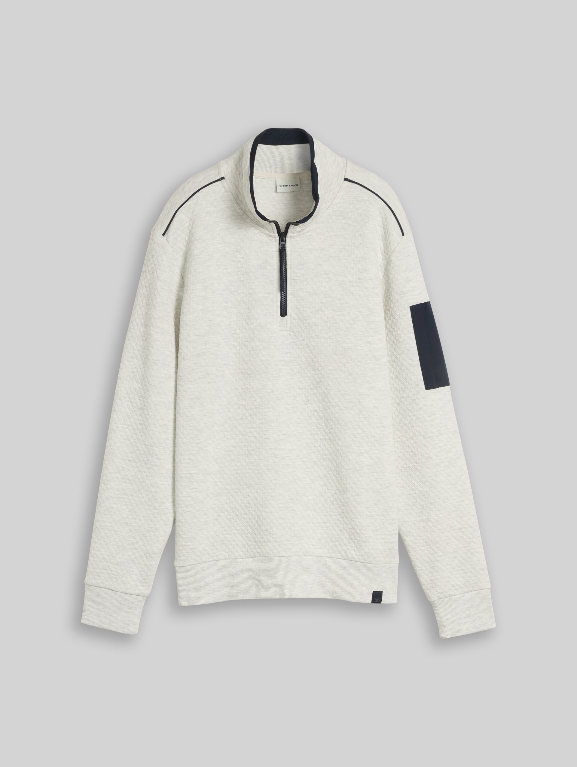 Troyer Sweatshirt mit aufgesetzter Ärmeltasche - soft buttercream melange - Vorder-Produkt-Ansicht