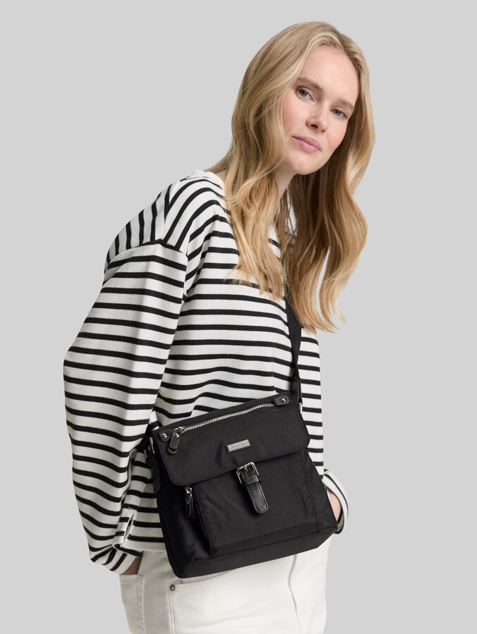 TTRINA S Umhängetasche mit Umschlag von Women, schwarz / black