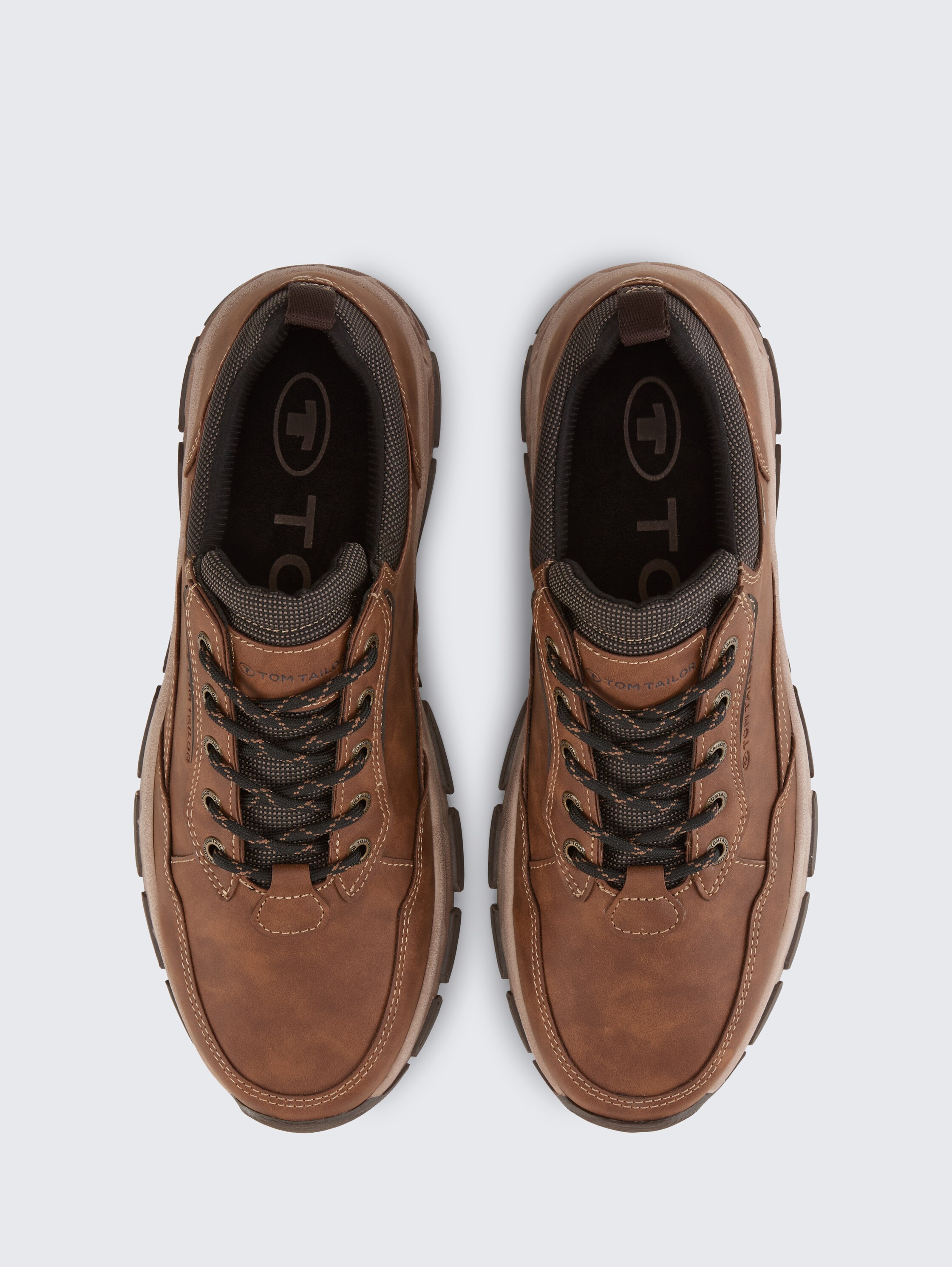 Wasserfeste Sneaker mit Fütterung - nuts - 