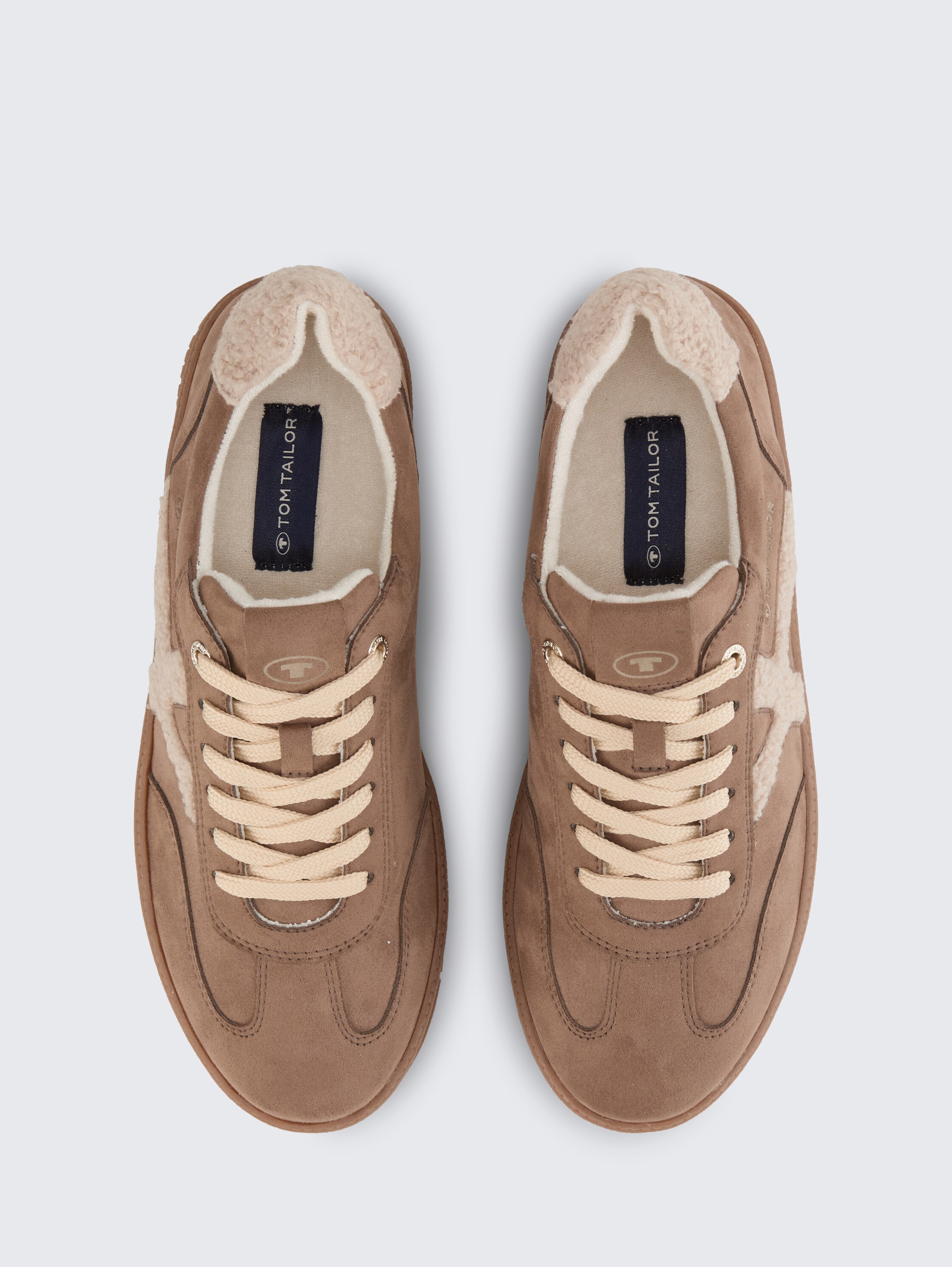 Baskets fourrées avec semelle compensée - fango - Vue du produit du haut