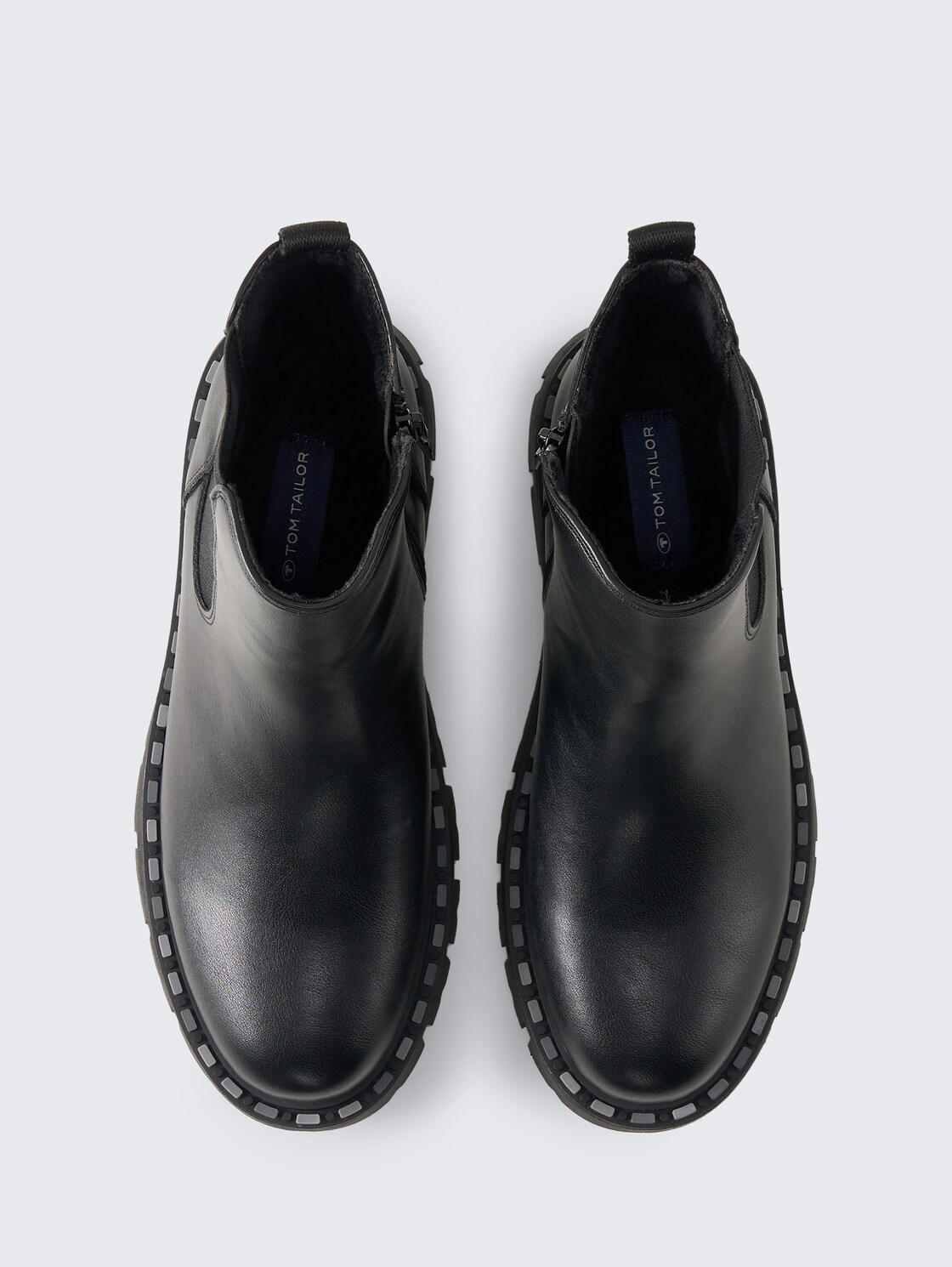 Gefütterte Chelsea Boots - black - Produkt-Ansicht von oben 