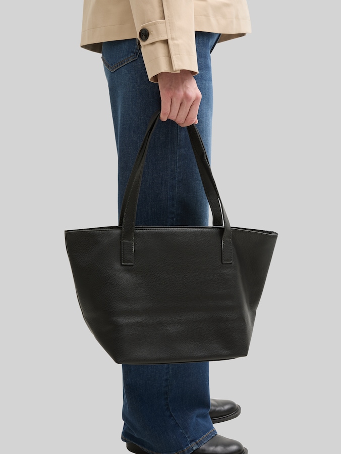 TTMIRI L Shopper avec badge logo par Women, schwarz / black