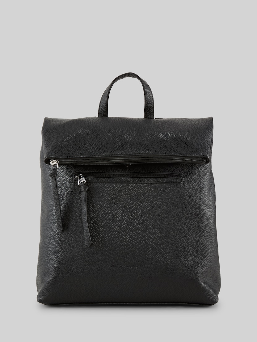 TTTINNA rucksack with flap by Women, schwarz / black