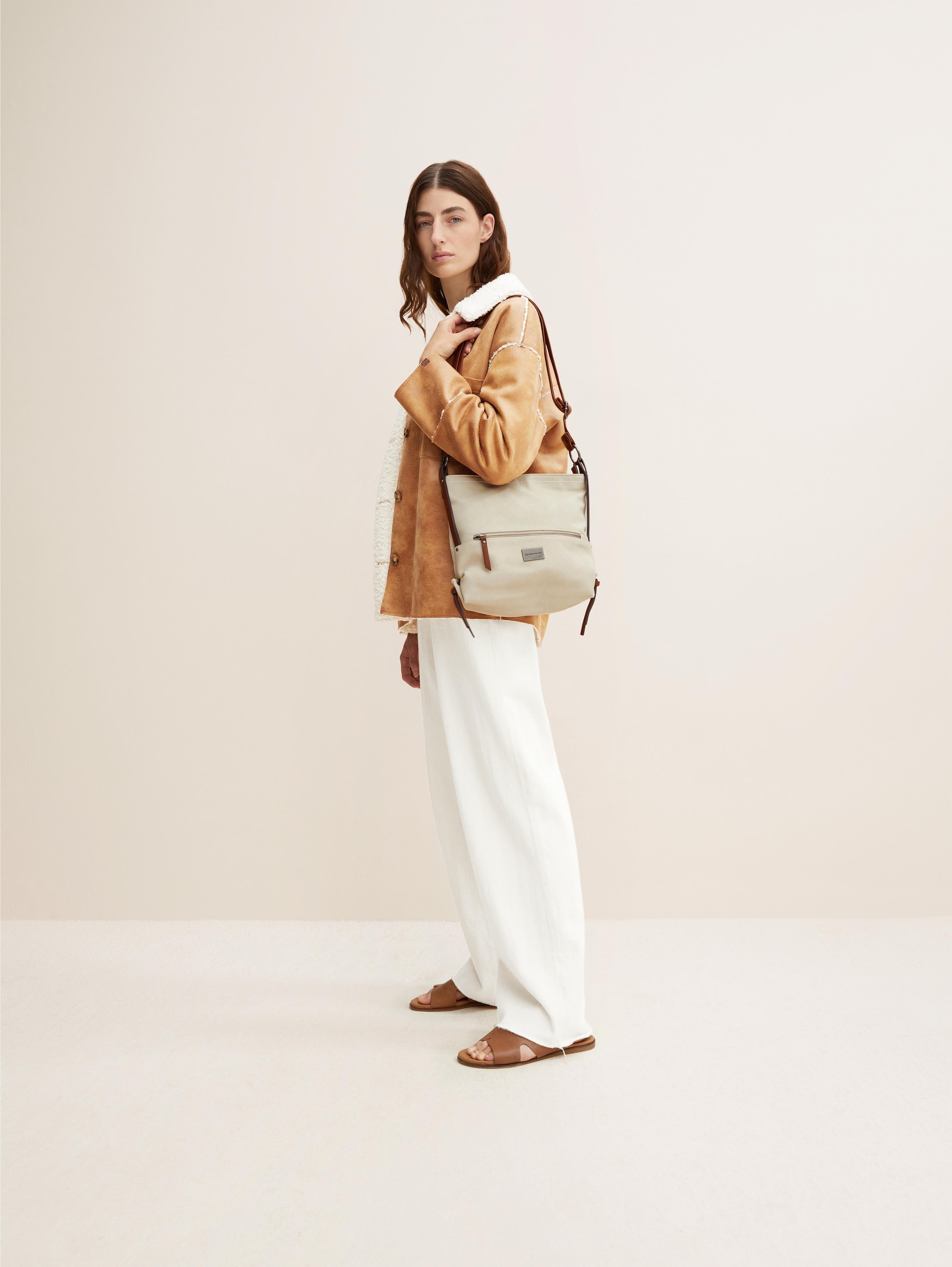 TTELIN M schoudertas met materiaalmix - off_white_off_white - 
