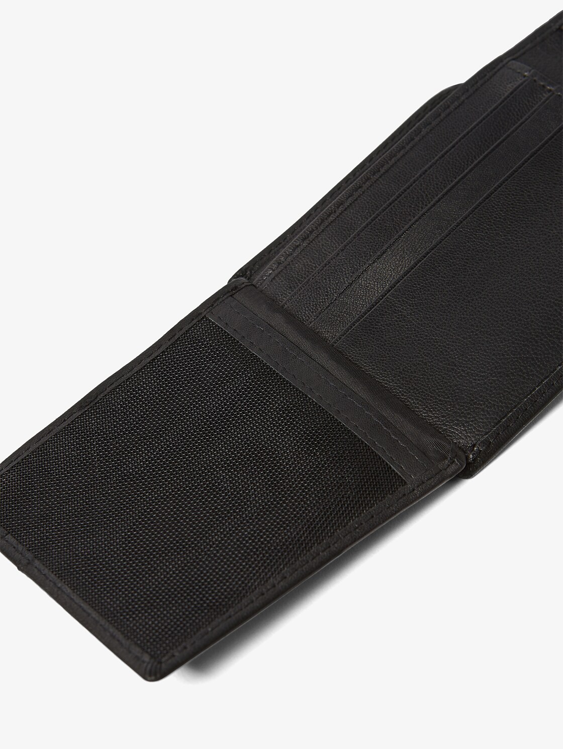 TTKAI Brieftasche aus Leder - schwarz / black - seitliche Produkt-Ansicht 